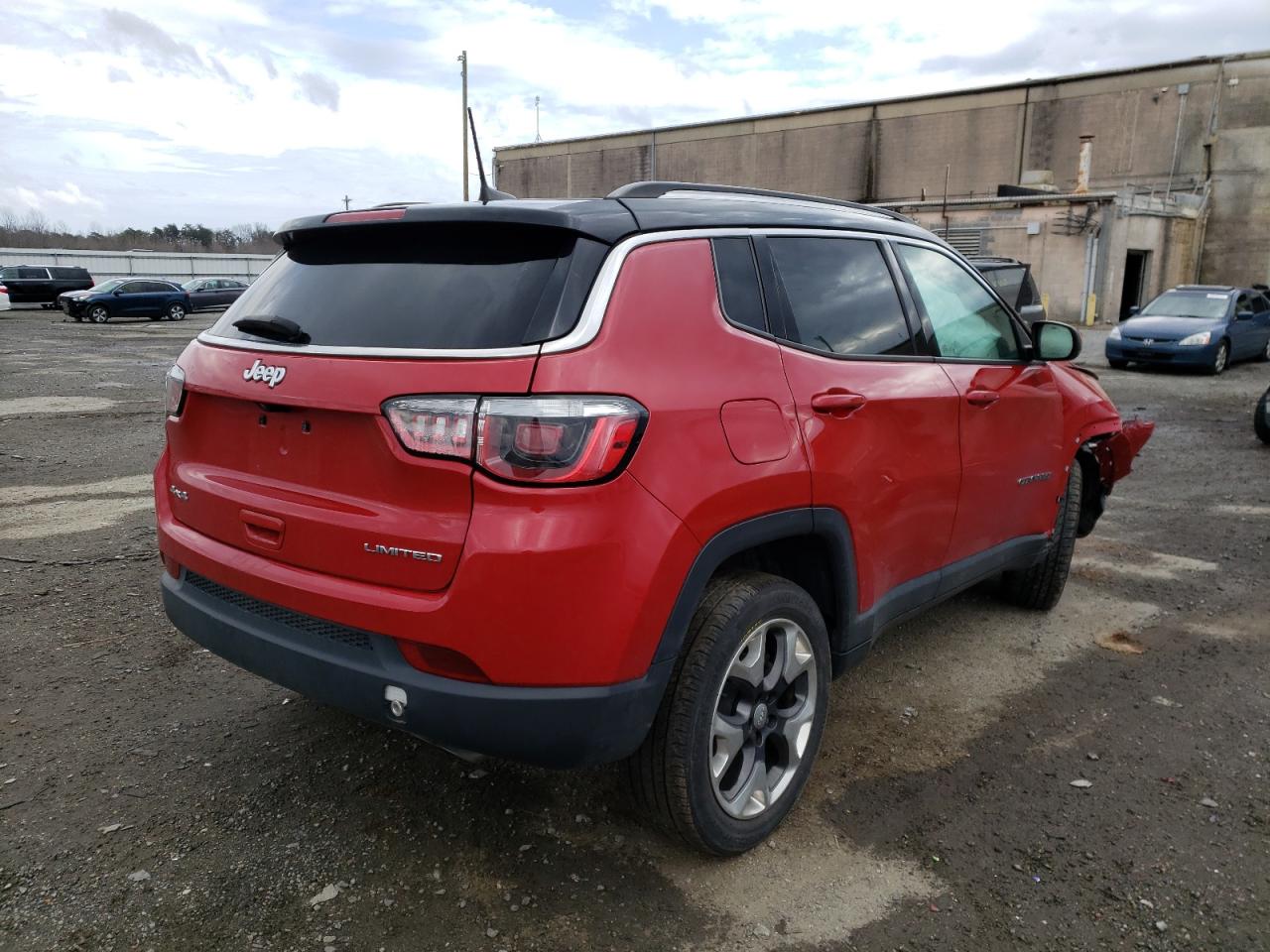Photo 4 from auction – 2018 JEEP COMPASS LI with VIN 3C4NJDCB2JT144869