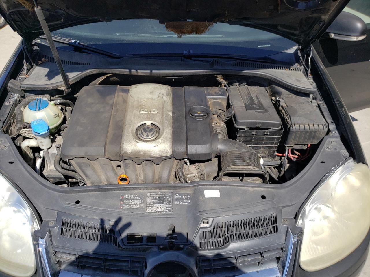 Photo 7 from auction – 2005 VOLKSWAGEN NEW JETTA with VIN 3VWPF71K55M614713