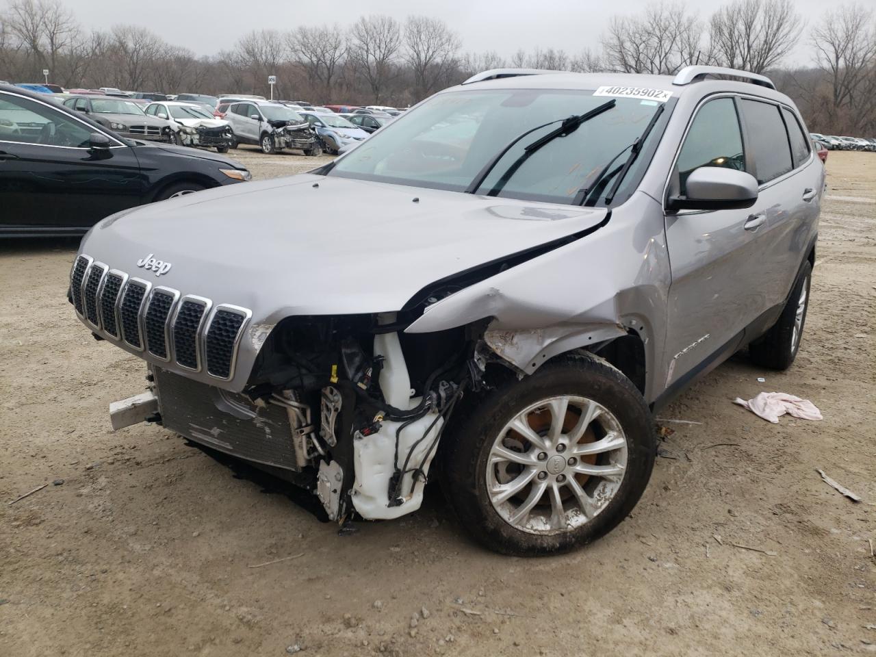 Photo 2 from auction – 2019 JEEP CHEROKEE L with VIN 1C4PJLCB0KD434487