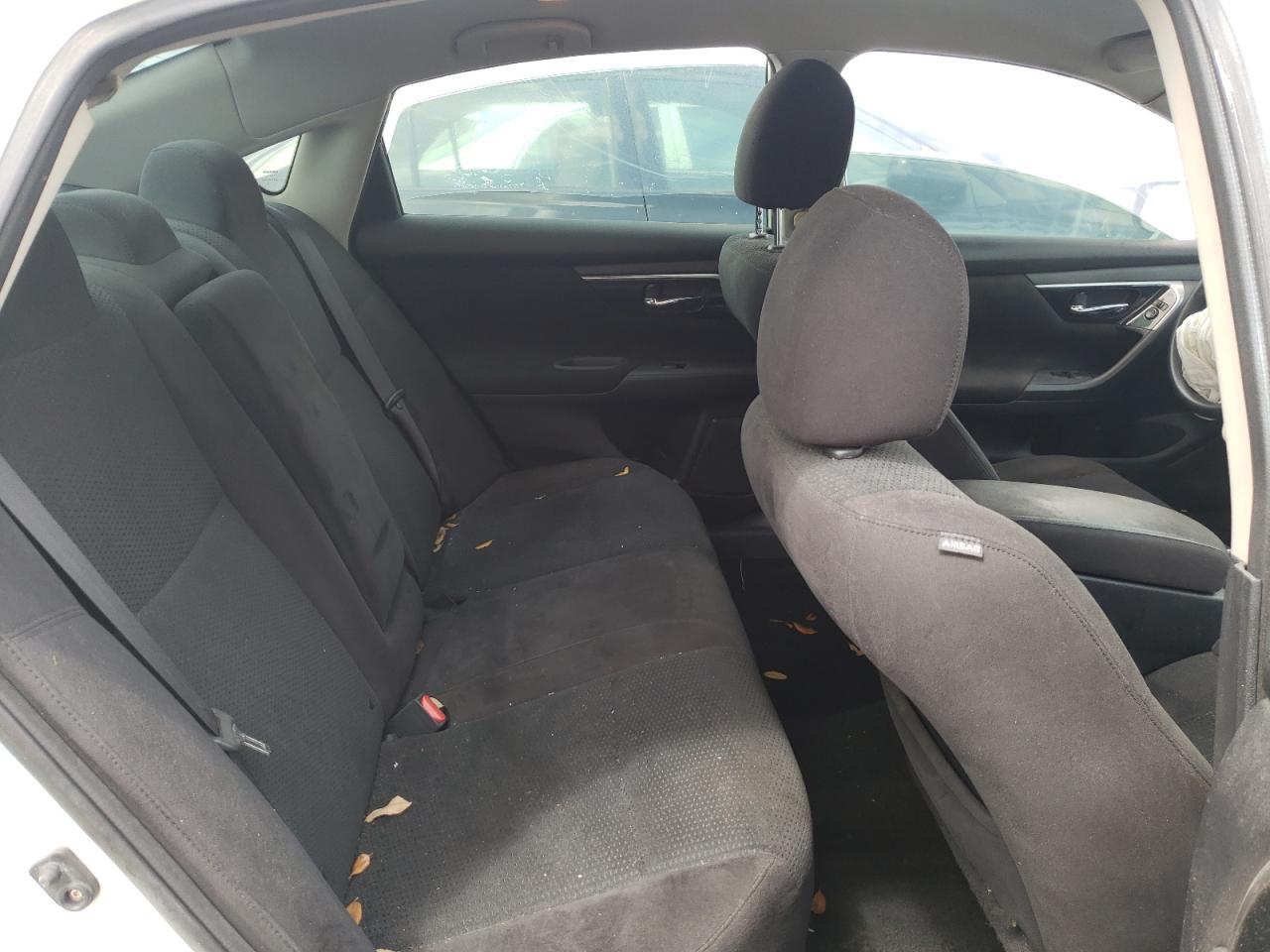 Photo 6 from auction – 2014 NISSAN ALTIMA 2.5 with VIN 1N4AL3AP9EN331040