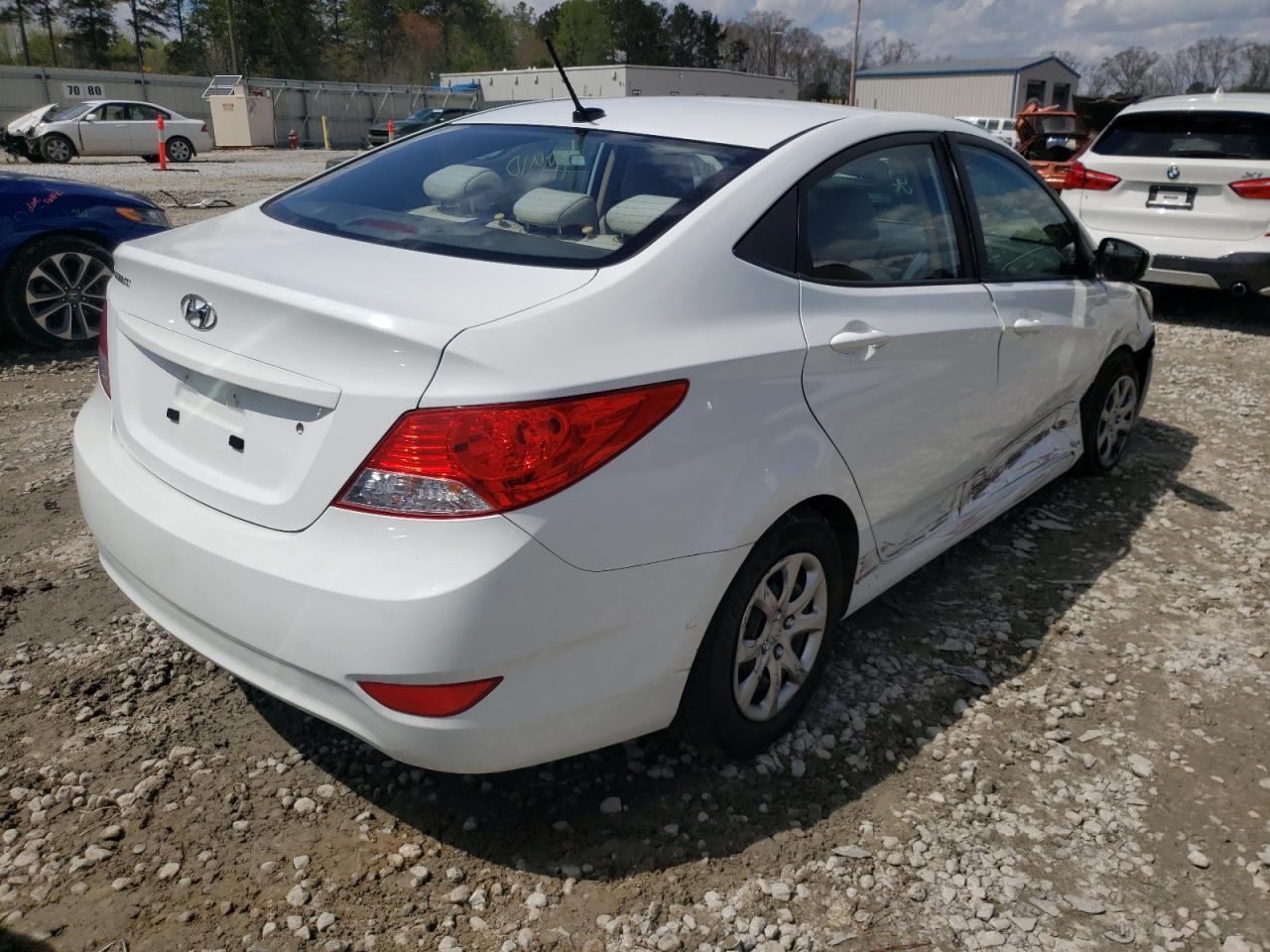 Photo 4 from auction – 2014 HYUNDAI ACCENT GLS with VIN KMHCT4AE9EU684967