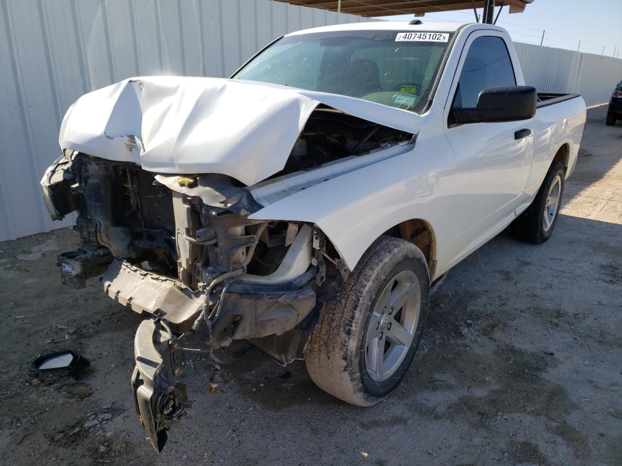 Photo 2 from auction – 2014 RAM 1500 ST with VIN 3C6JR6AT4EG121744