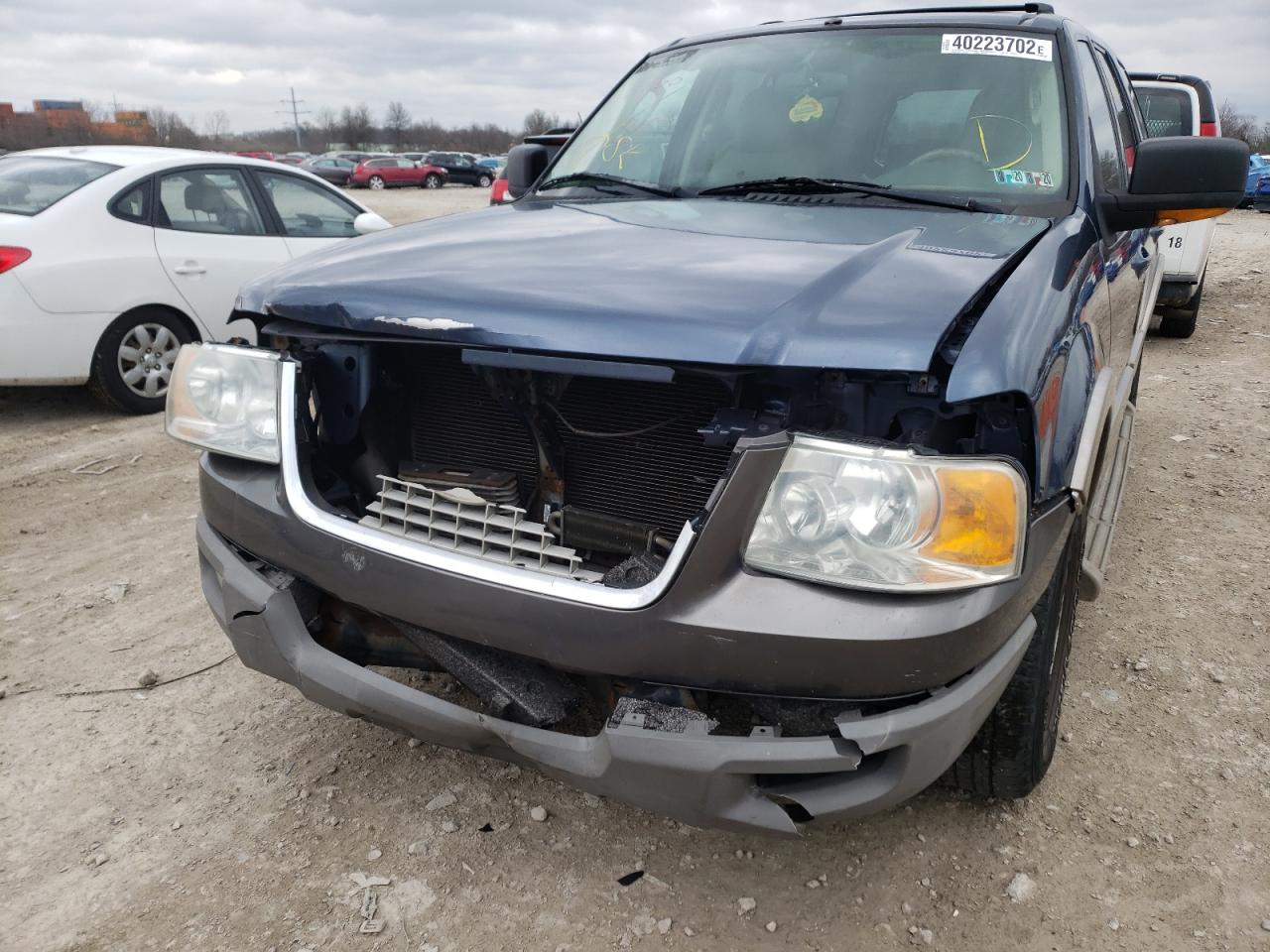 Photo 9 from auction – 2004 FORD EXPEDITION with VIN 1FMFU18LX4LA11249
