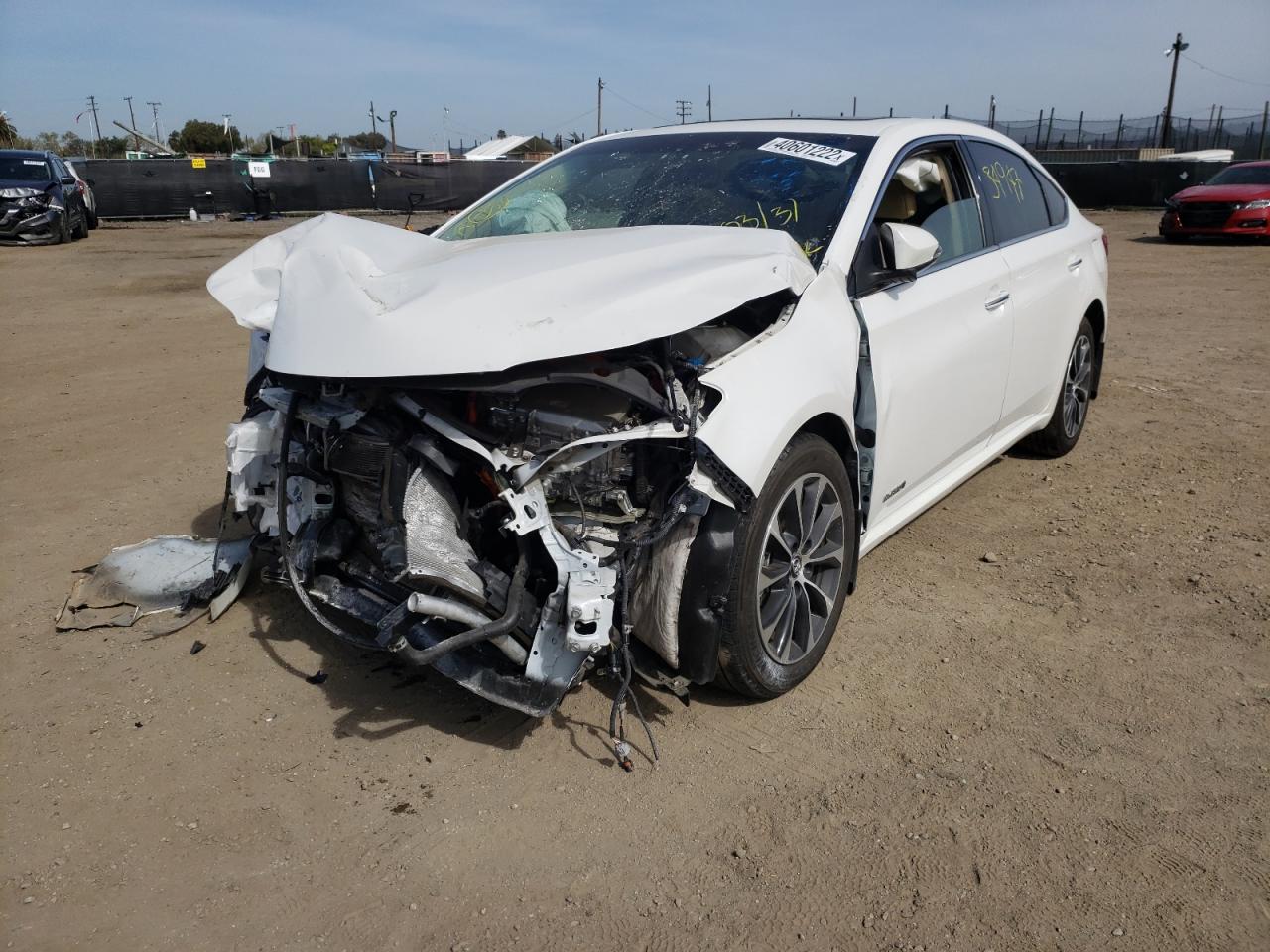 Photo 2 from auction – 2016 TOYOTA AVALON HYB with VIN 4T1BD1EB9GU048673