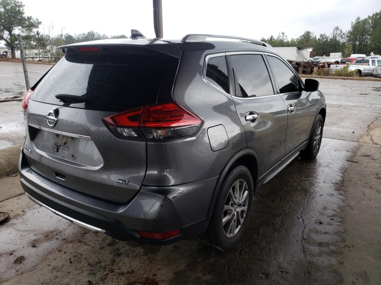 Photo 4 from auction – 2017 NISSAN ROGUE S with VIN JN8AT2MT7HW151572