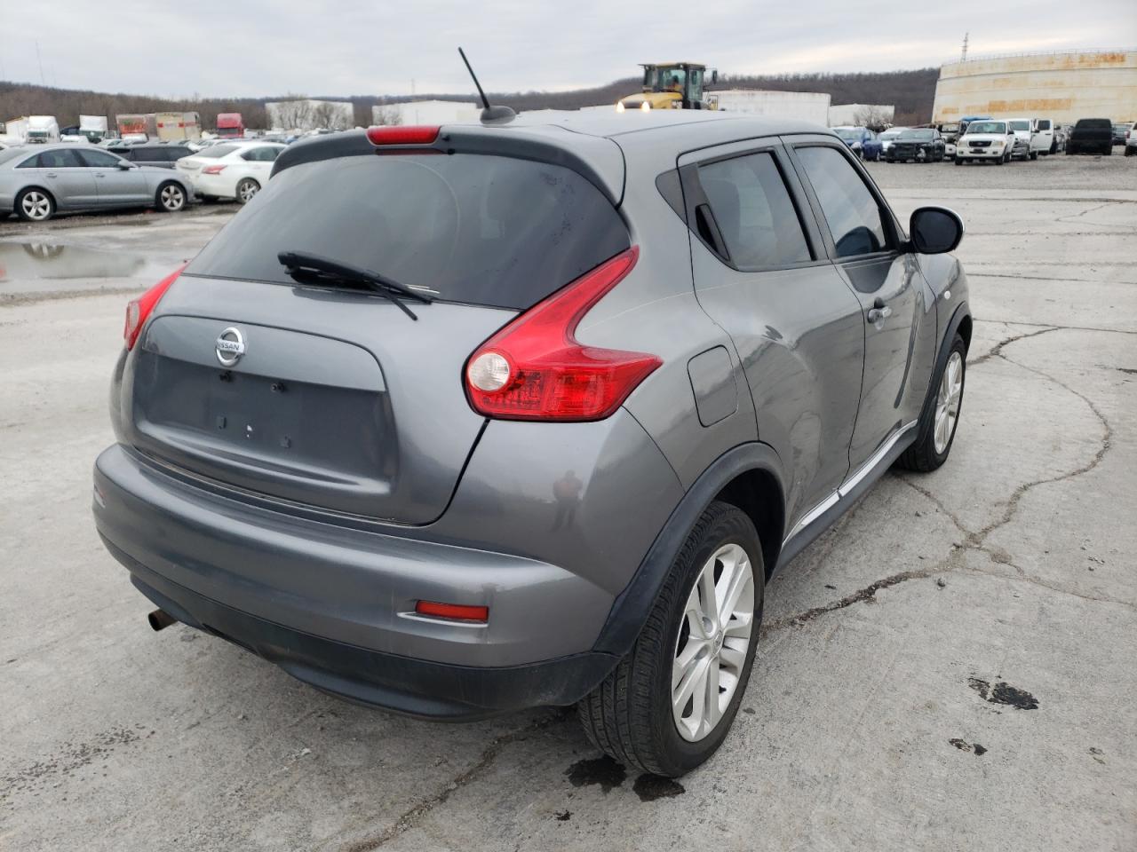 Photo 4 from auction – 2012 NISSAN JUKE S with VIN JN8AF5MR9CT110092