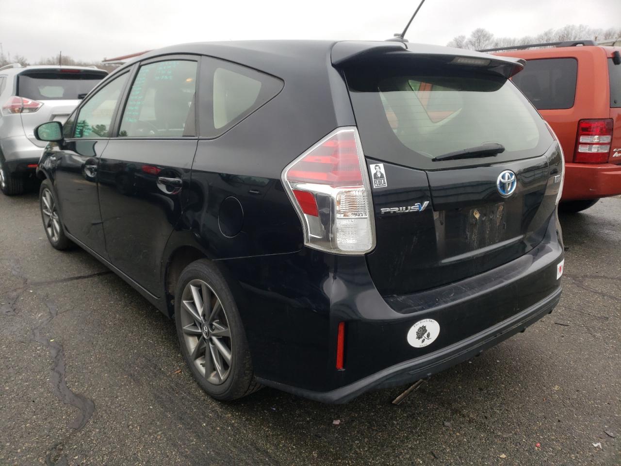 Photo 3 from auction – 2016 TOYOTA PRIUS V with VIN JTDZN3EU2GJ049467