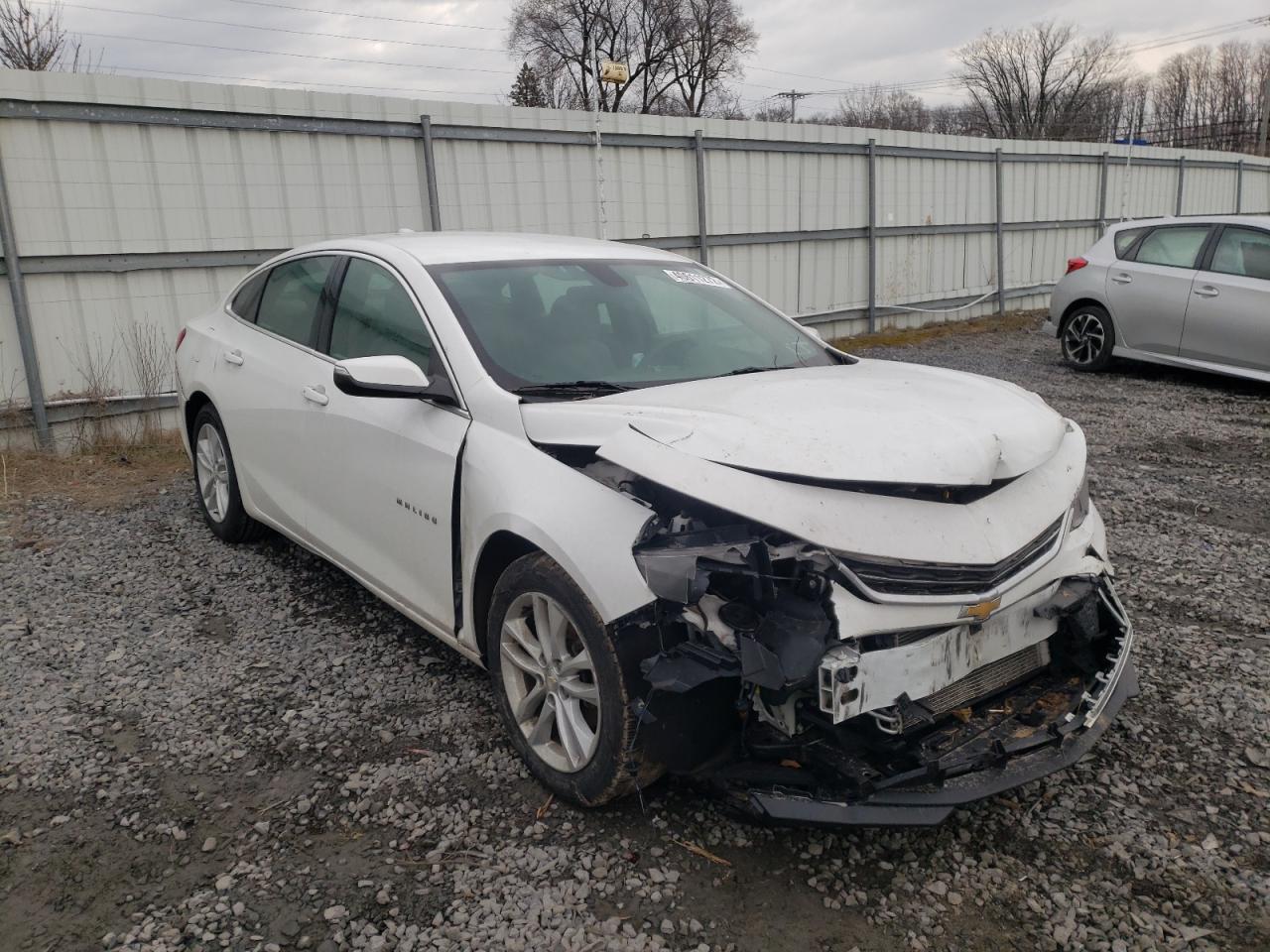 CHEVROLET MALIBU LT 2016 with VIN 1G1ZE5ST6GF304611 - Photo from auction