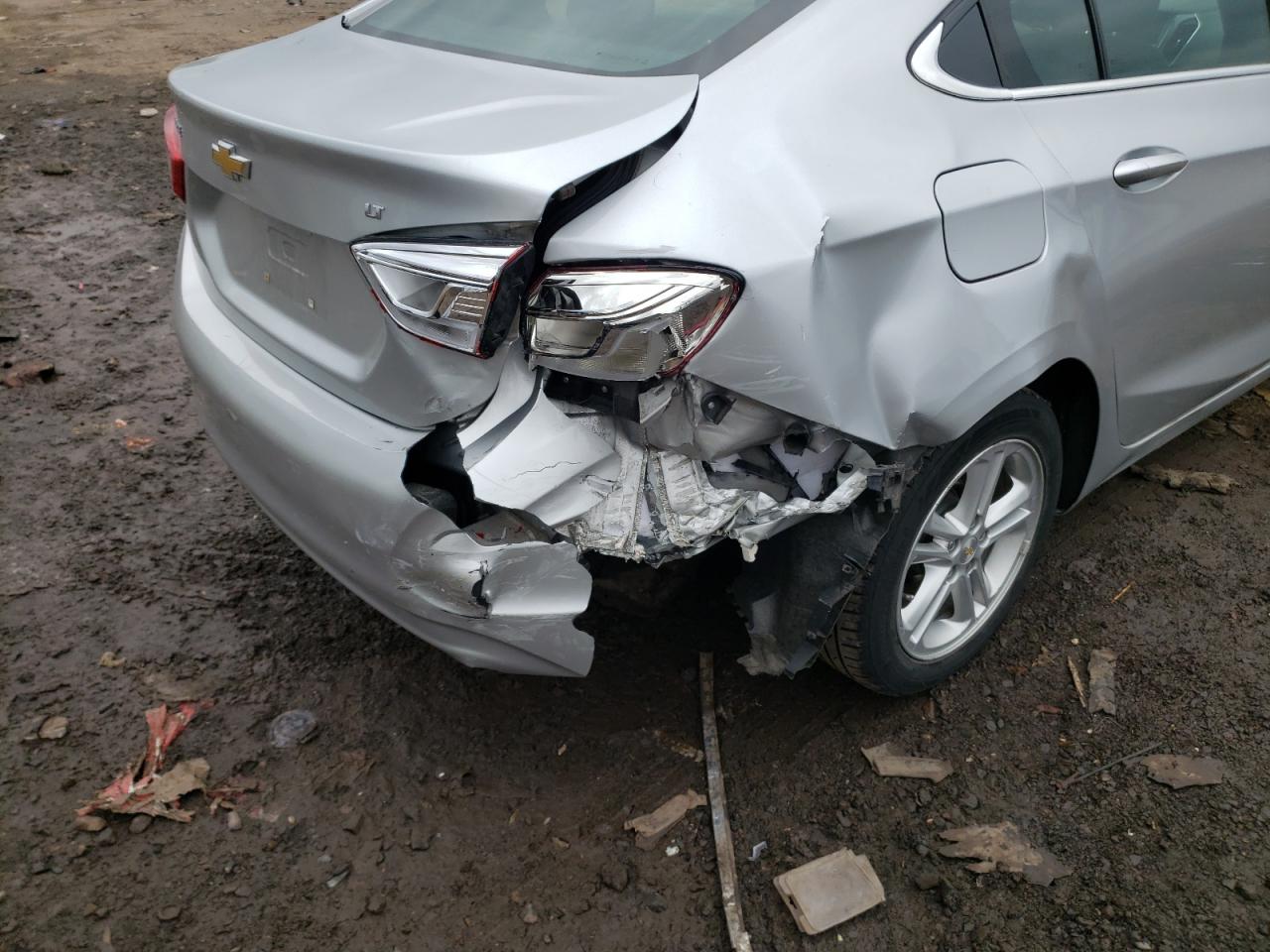 Photo 9 from auction – 2018 CHEVROLET 150 EXP/CH with VIN 1G1BE5SM9J7171421