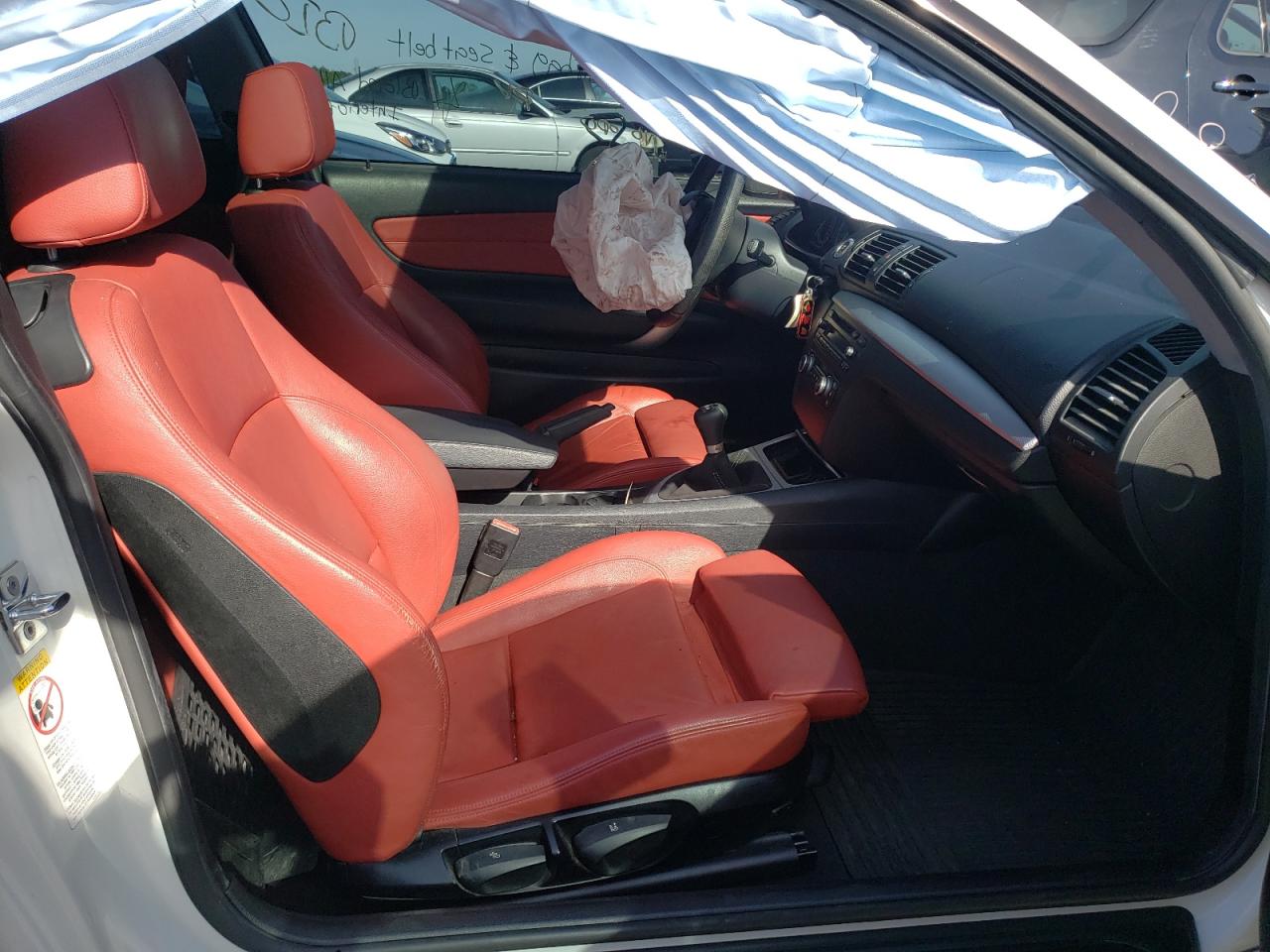 Photo 5 from auction – 2009 BMW 135 I with VIN WBAUC73569VK79671