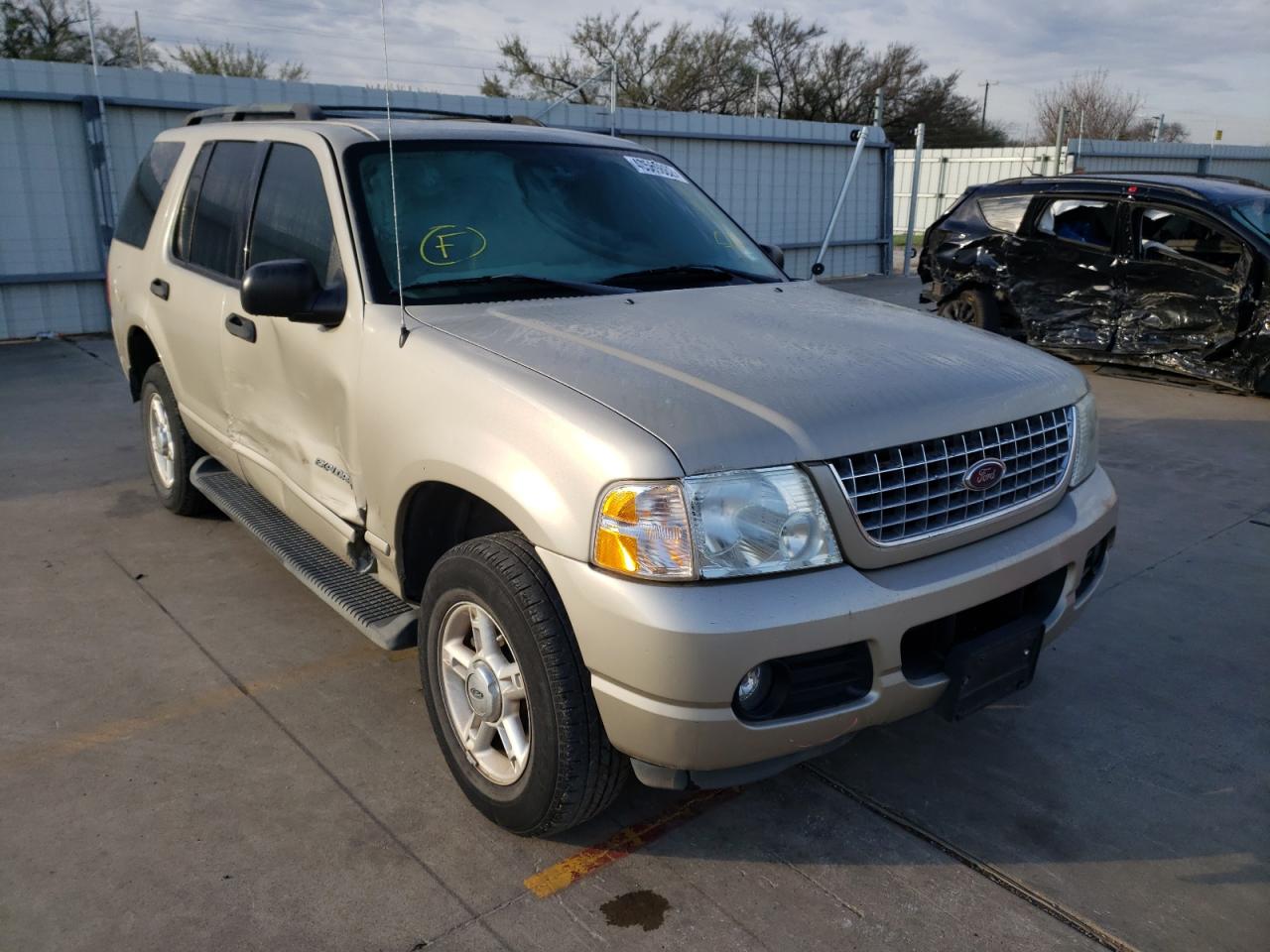 FORD EXPLORER X 2004 с VIN 1FMZU63KX4ZB01409 - Фото с аукциона