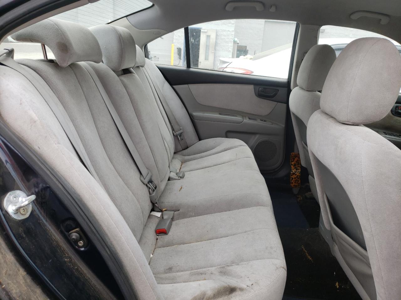 Photo 6 from auction – 2010 KIA OPTIMA LX with VIN KNAGG4A84A5407648
