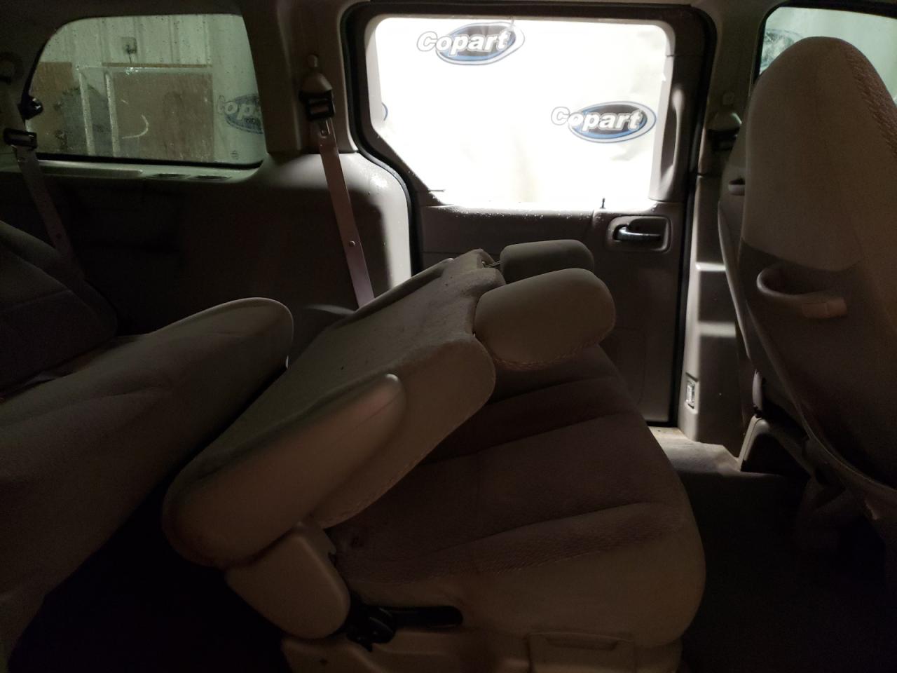 Photo 6 from auction – 2003 FORD WINDSTAR L with VIN 2FMZA51403BB85880