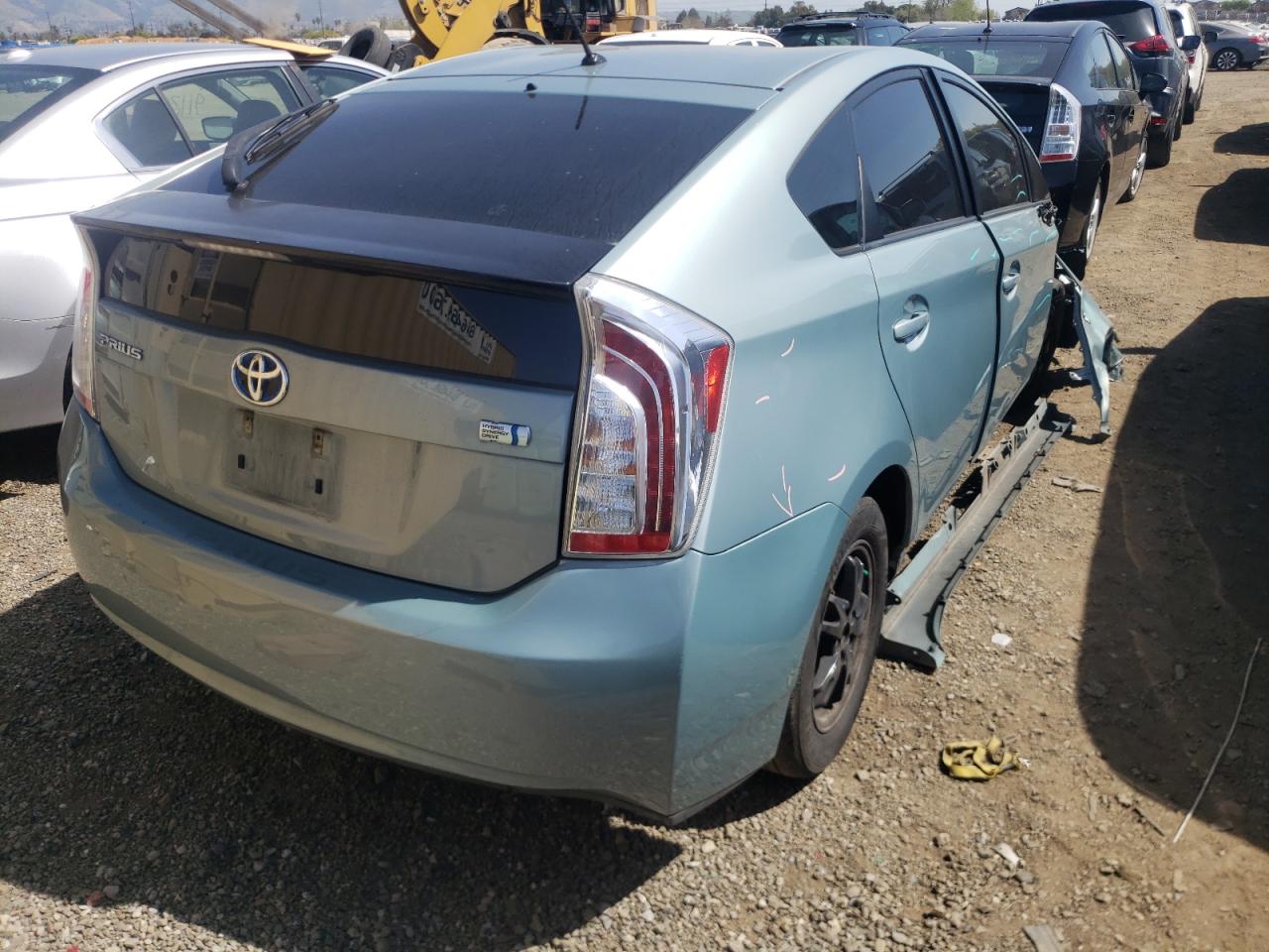 Photo 4 from auction – 2013 TOYOTA PRIUS with VIN JTDKN3DU5D5552854