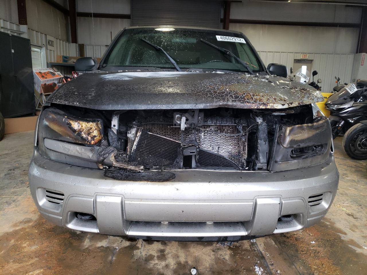Photo 9 from auction – 2002 CHEVROLET TRAILBLAZE with VIN 1GNDT13S022429536