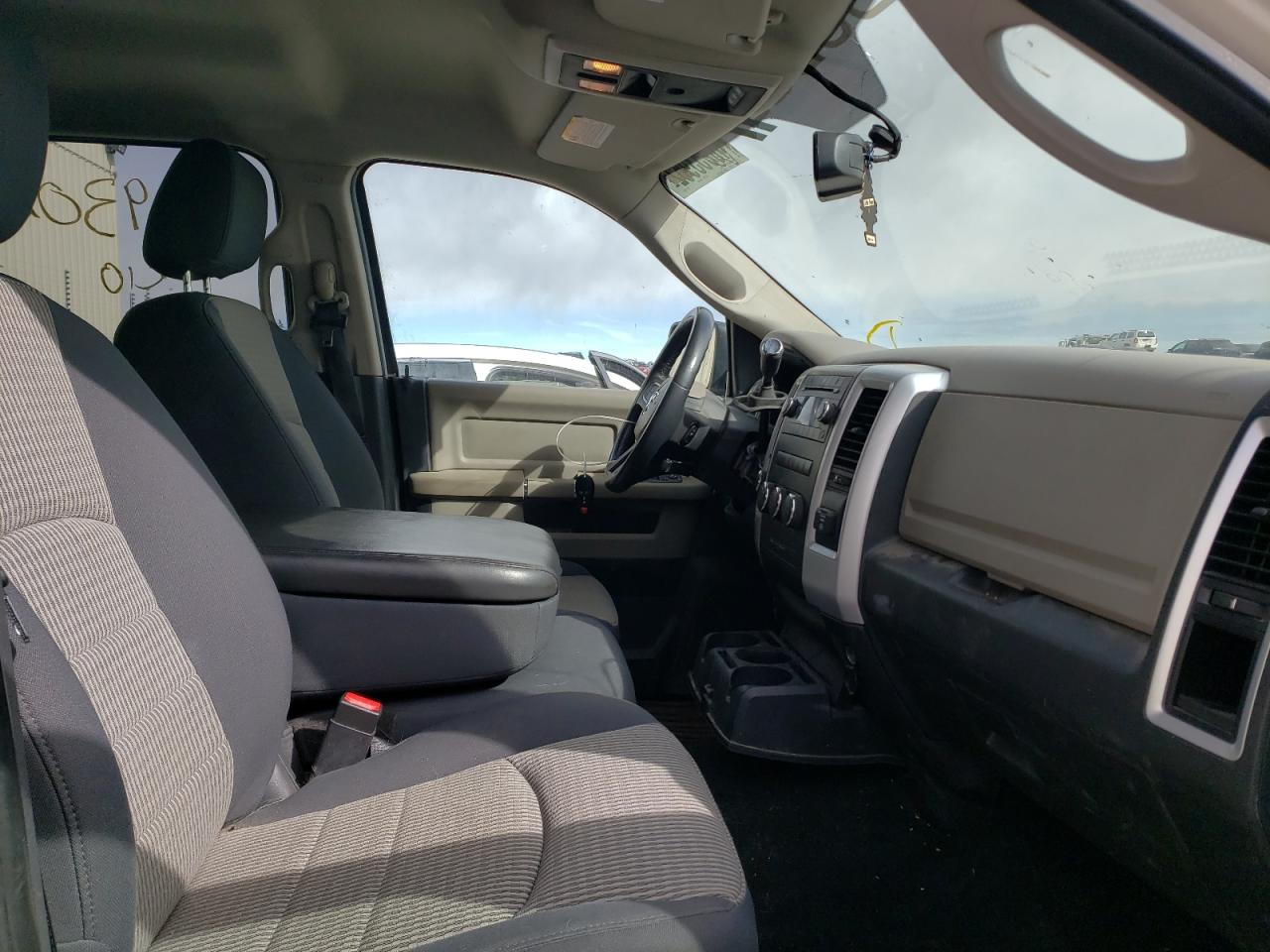 Photo 5 from auction – 2009 DODGE RAM 1500 with VIN 1D3HV13T09S713652