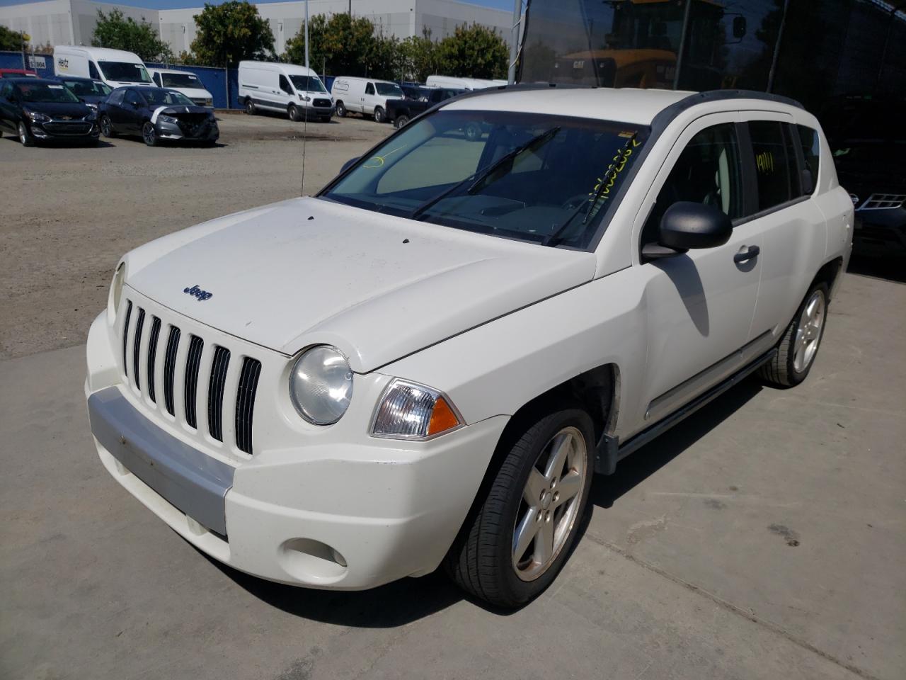 Photo 2 from auction – 2007 JEEP COMPASS with VIN 1J8FT57W77D222796