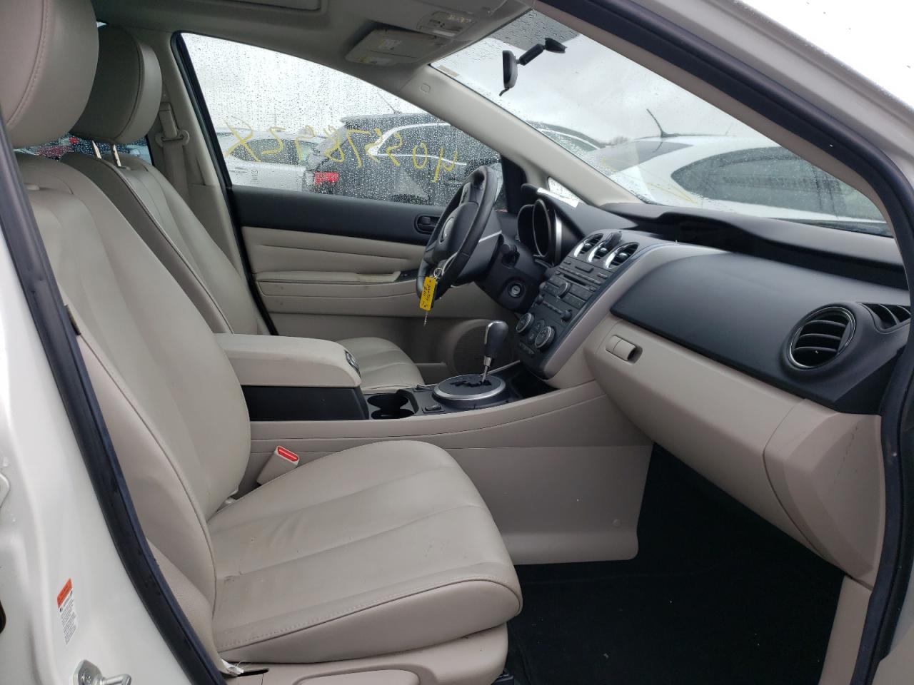 Photo 5 from auction – 2011 MAZDA CX-7 with VIN JM3ER2C52B0389569