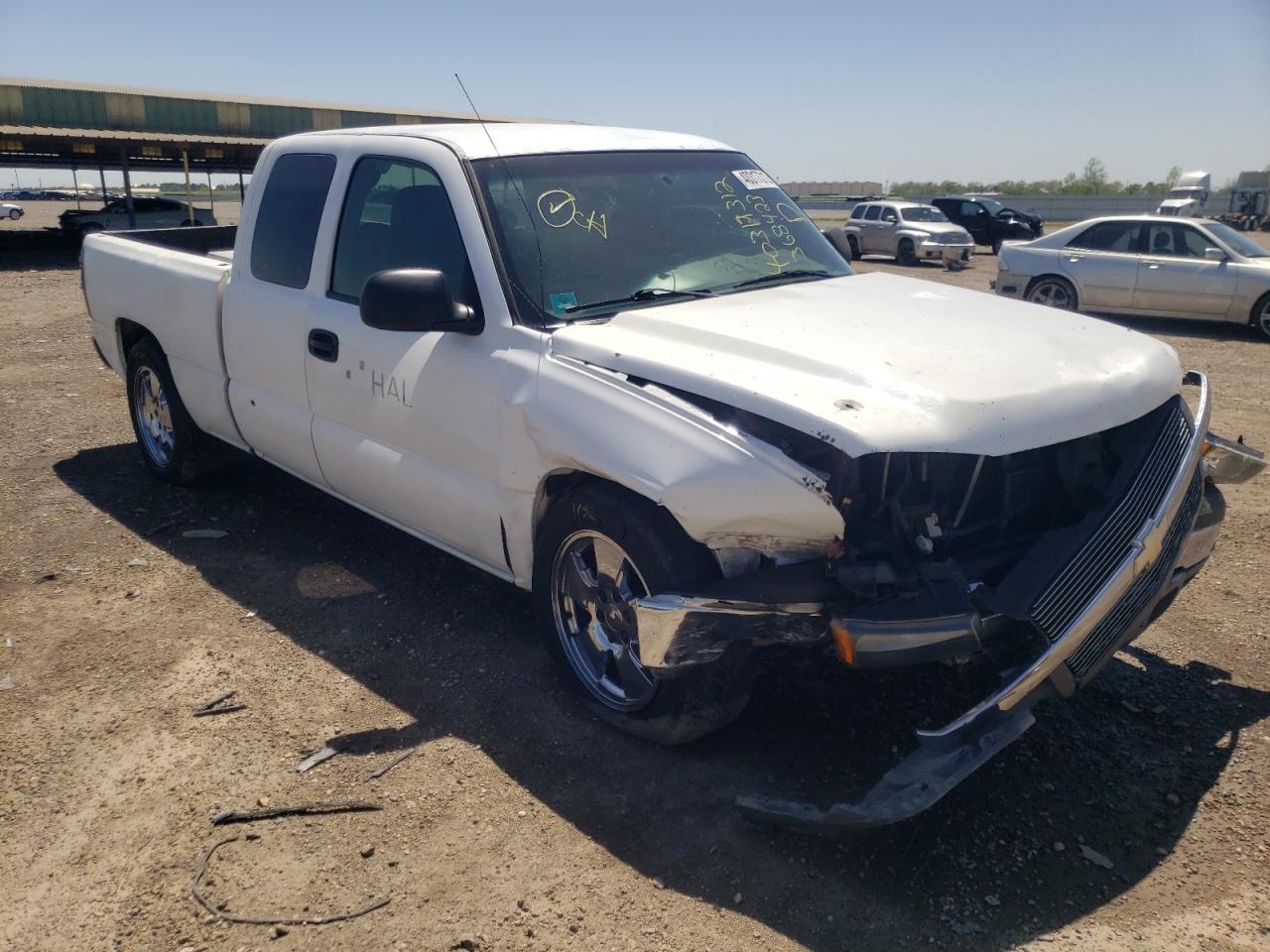 GMC NEW SIERRA 2005 with VIN 2GTEC19T851368423 - Photo from auction