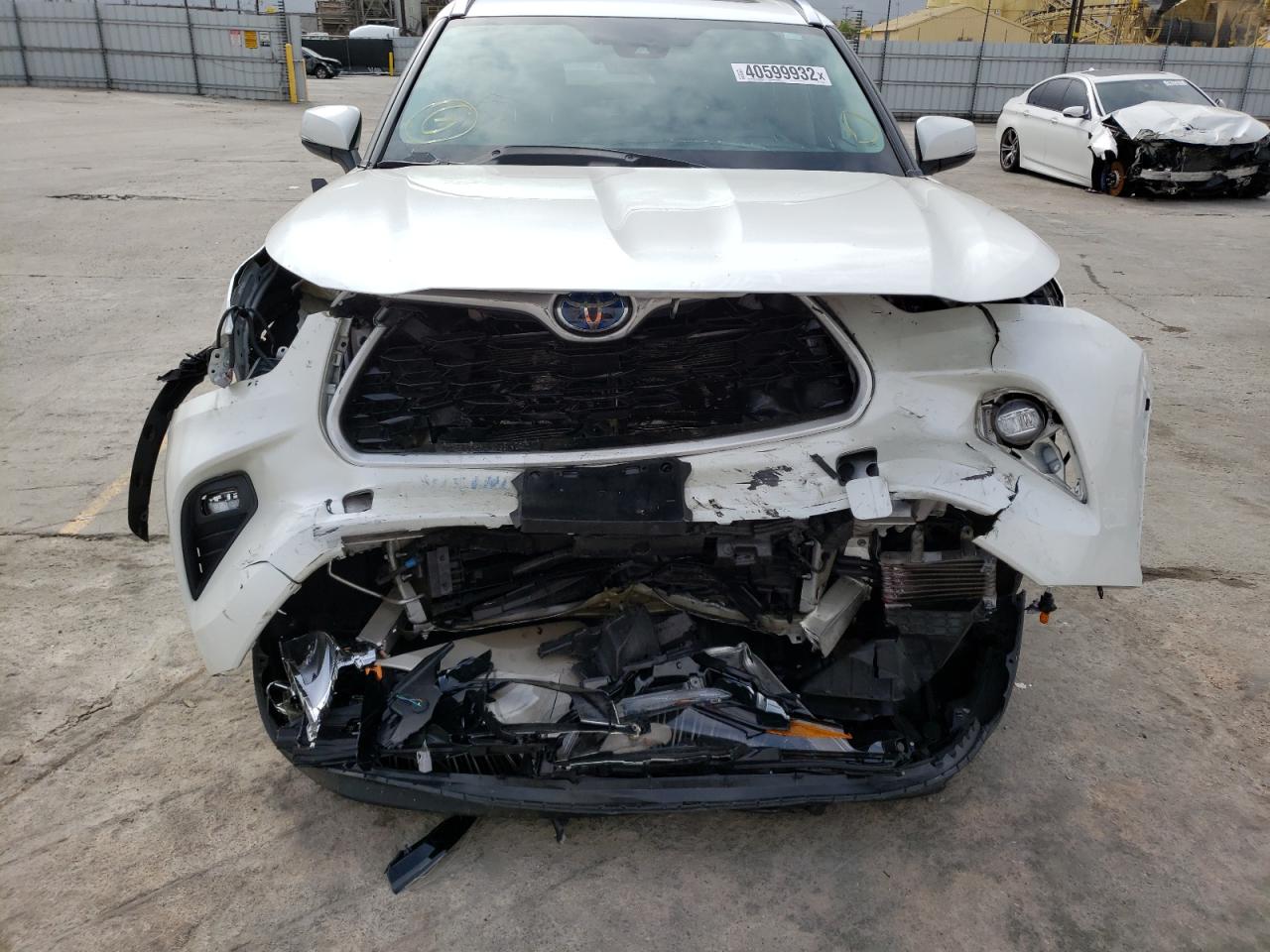 Foto 9 de la subasta – 2020 TOYOTA HIGHLANDER con VIN 5TDHBRCH6LS504850