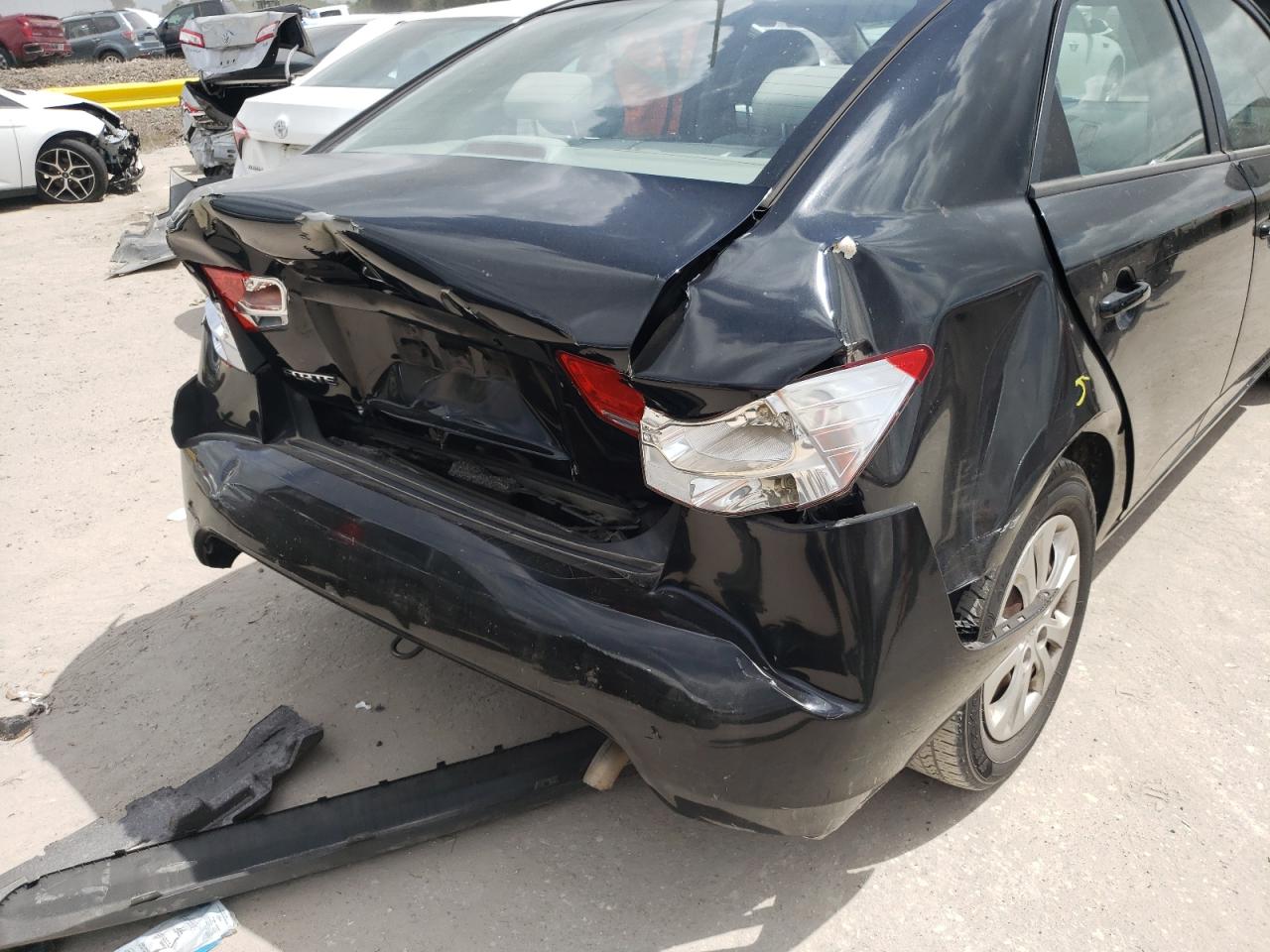 Photo 9 from auction – 2013 KIA FORTE LX with VIN KNAFT4A25D5708436