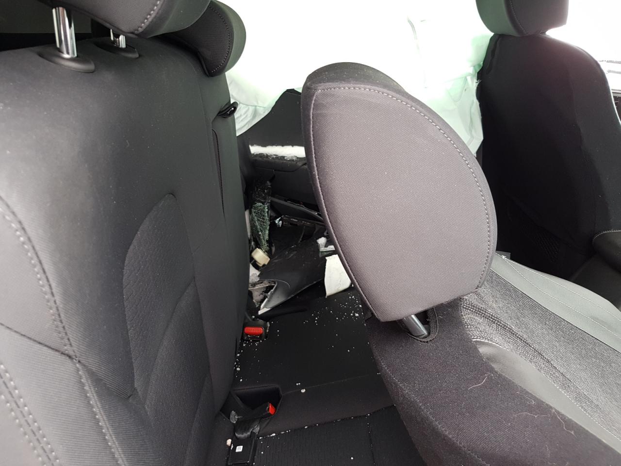 Photo 6 from auction – 2019 HYUNDAI TUCSON SE with VIN KM8J2CA46KU024229