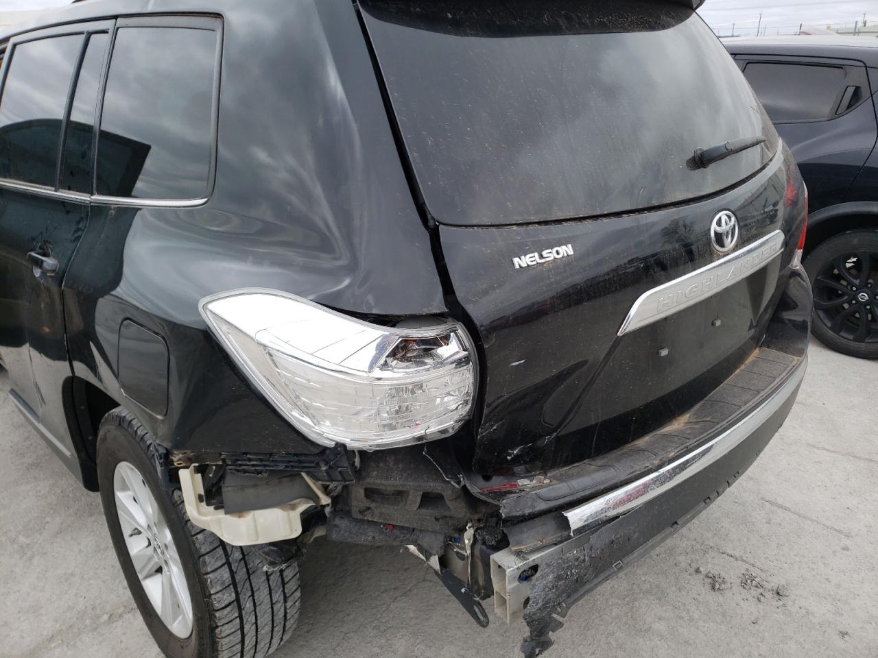 Photo 9 from auction – 2013 TOYOTA HIGHLANDER with VIN 5TDZA3EH4DS046647