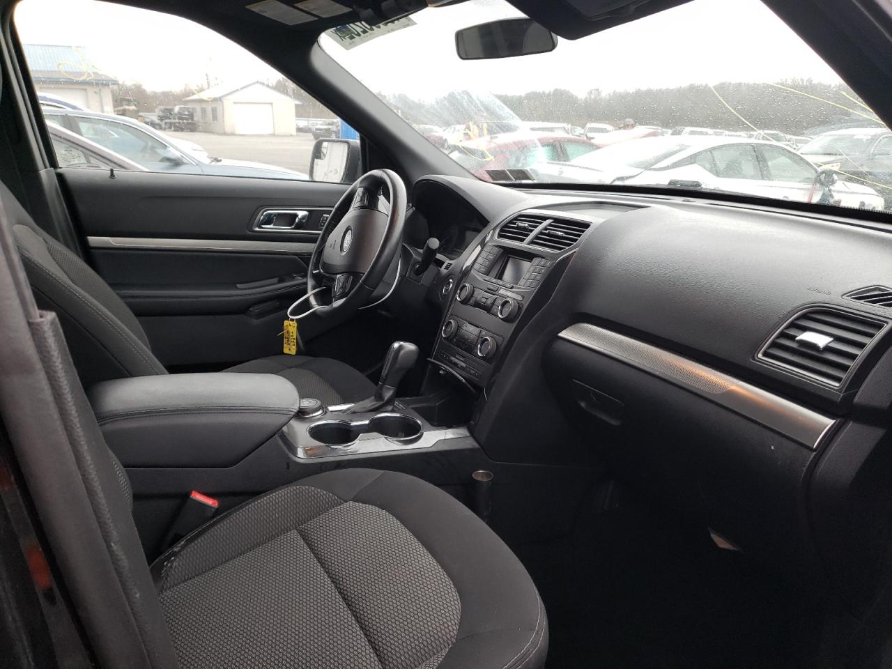 Photo 5 from auction – 2019 FORD EXPLORER X with VIN 1FM5K8D86KGA35758
