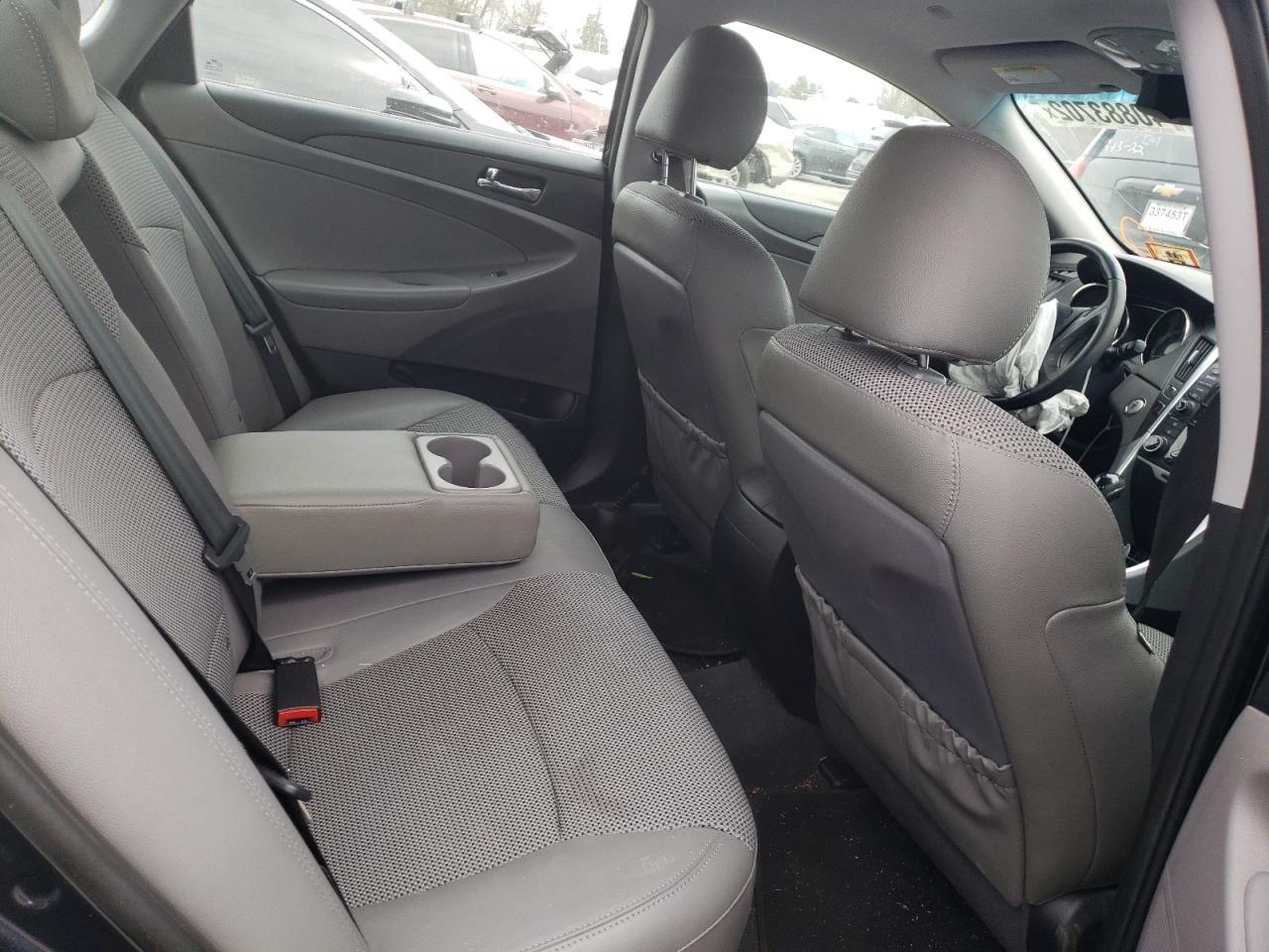 Photo 6 from auction – 2013 HYUNDAI SONATA SE with VIN 5NPEC4ACXDH524889