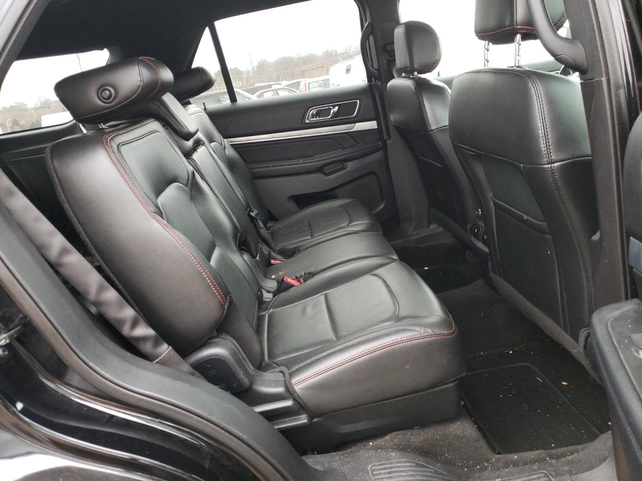 Photo 6 from auction – 2017 FORD EXPLORER S with VIN 1FM5K8GT5HGB19837