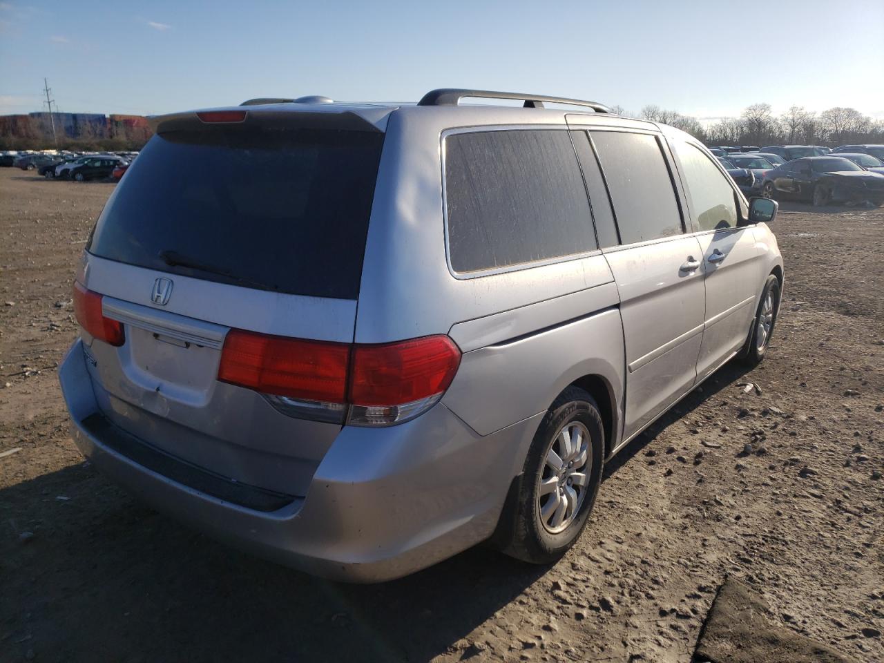 Photo 4 from auction – 2010 HONDA ODYSSEY EX with VIN 5FNRL3H63AB007083