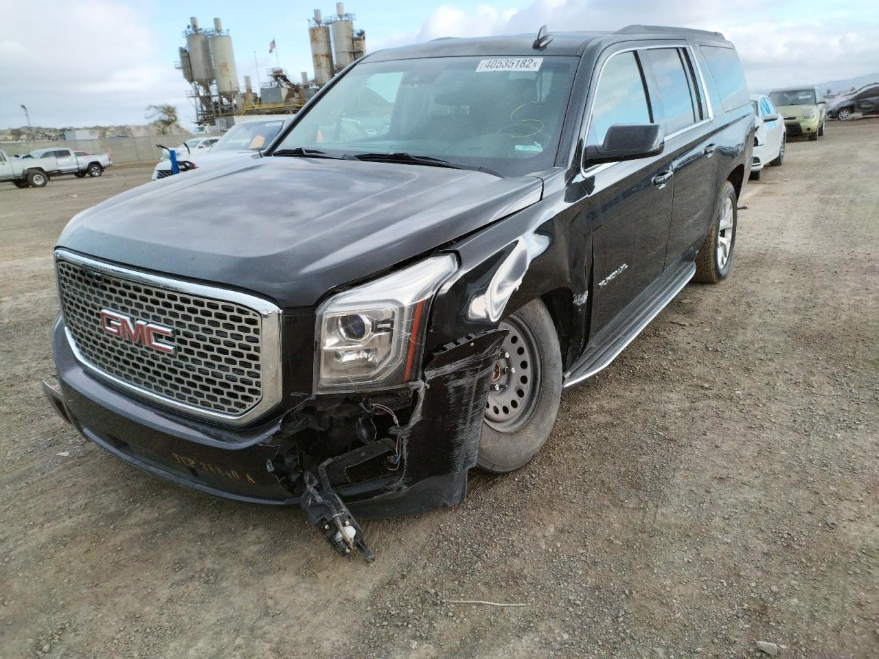 Photo 2 from auction – 2016 GMC YUKON XL C with VIN 1GKS1FKC7GR368086