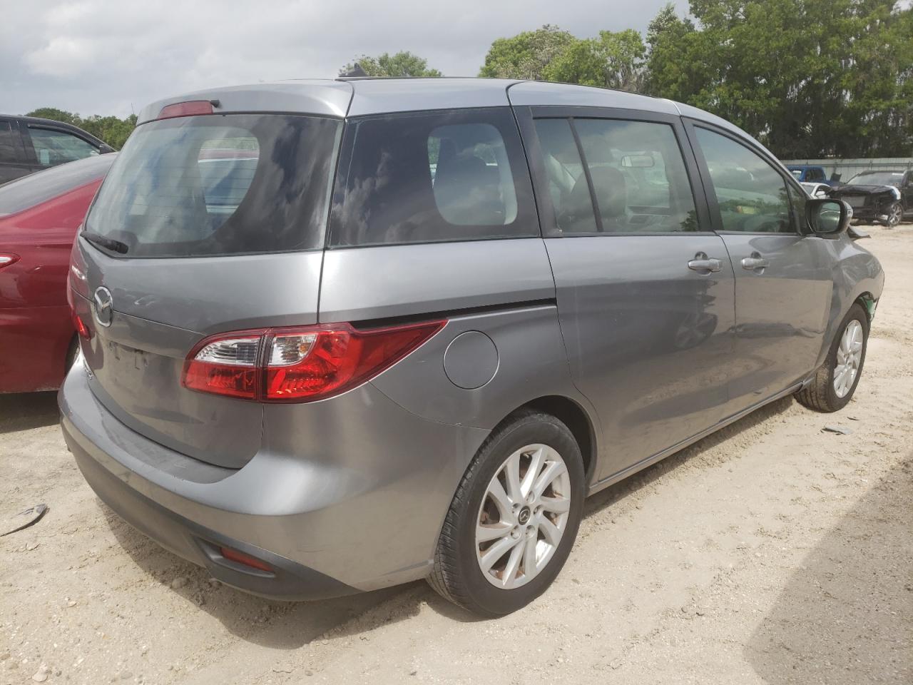 Photo 4 from auction – 2013 MAZDA 5 with VIN JM1CW2BL4D0155252