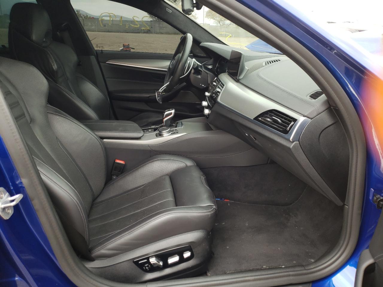 Photo 5 from auction – 2019 BMW M5 with VIN WBSJF0C57KB447922