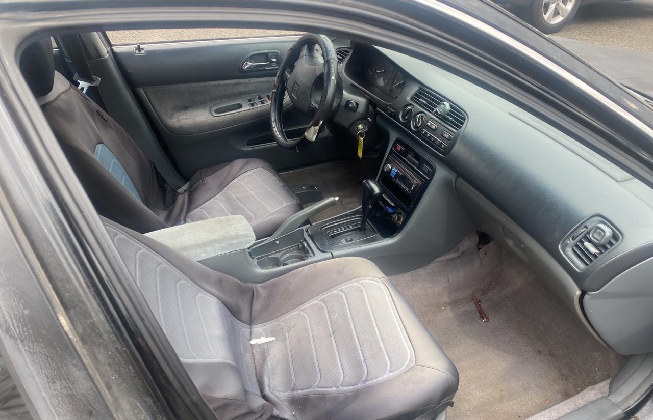 Photo 5 from auction – 1997 HONDA ACCORD LX with VIN JHMCD5636VC010780
