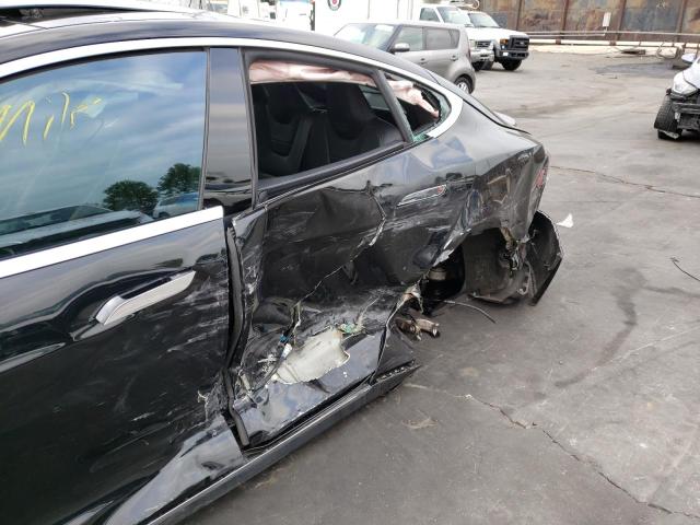 Photo 9 from auction – 2015 TESLA MODEL S 85 with VIN 5YJSA1H25FFP70027
