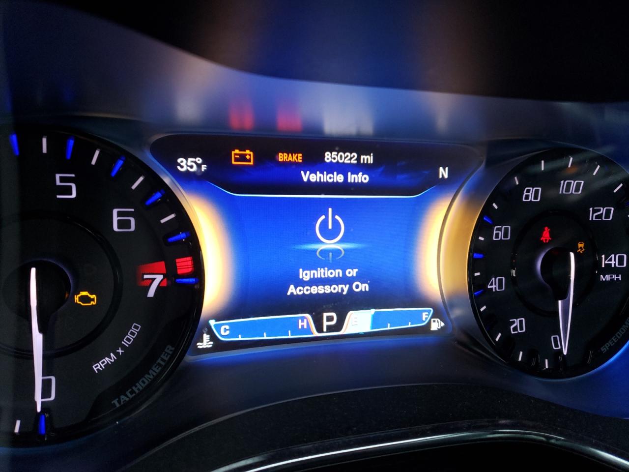 Photo 8 from auction – 2015 CHRYSLER 200 S with VIN 1C3CCCBG8FN505249