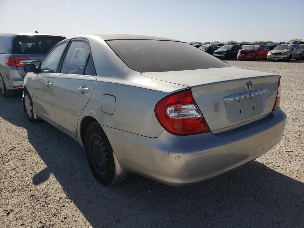 Photo 3 from auction – 2002 TOYOTA CAMRY LE with VIN 4T1BE32K52U100449