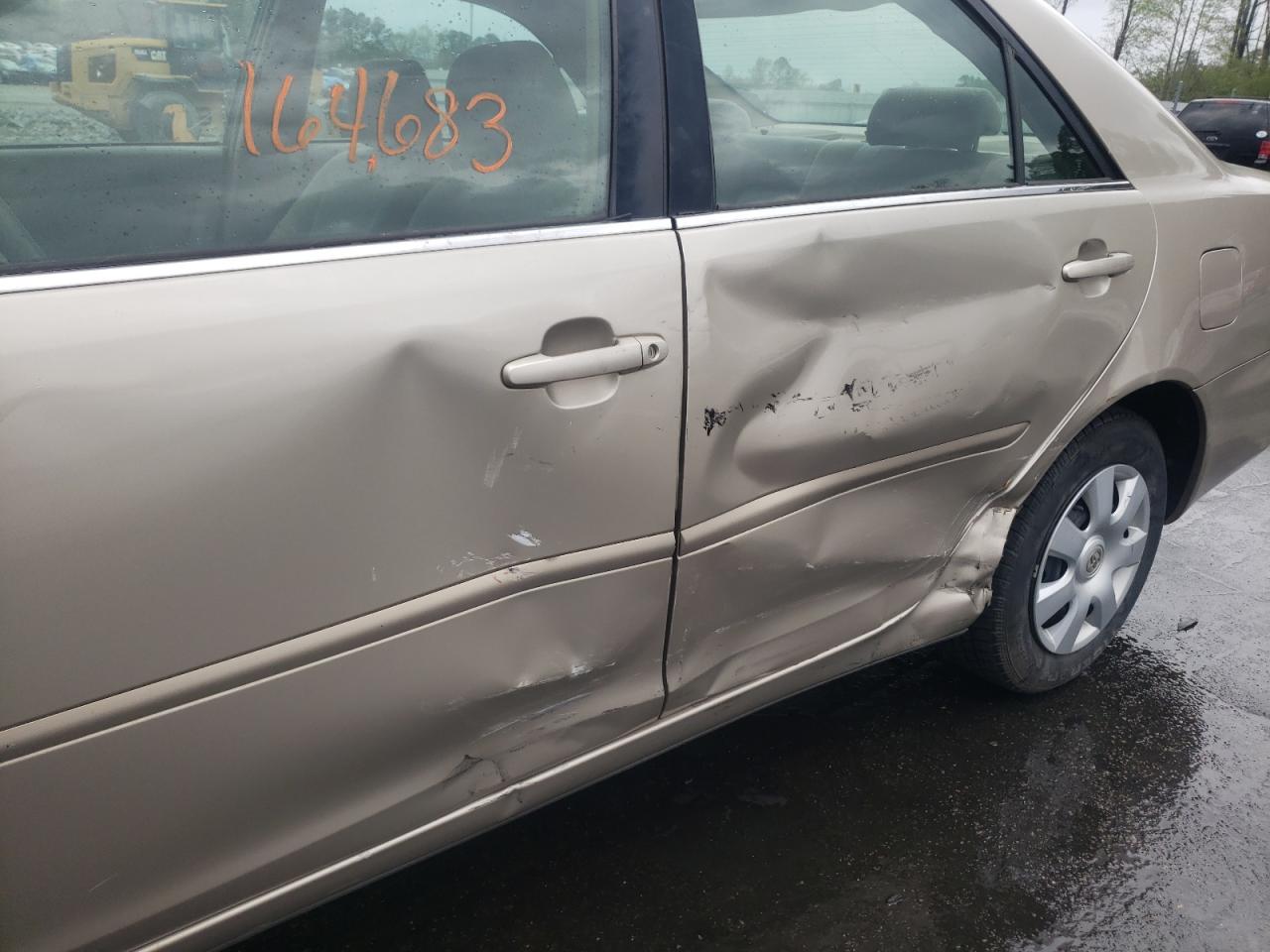 Photo 9 from auction – 2003 TOYOTA CAMRY LE with VIN 4T1BE32K13U732530