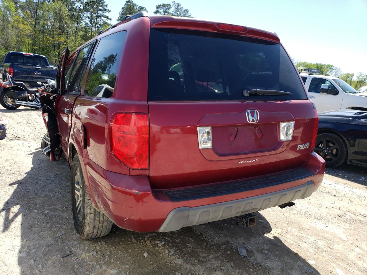 Photo 3 from auction – 2003 HONDA PILOT with VIN 2HKYF18633H519115