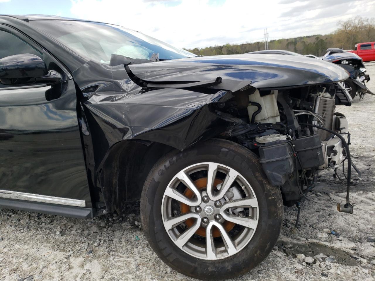 Photo 9 from auction – 2013 NISSAN PATHFINDER with VIN 5N1AR2MN2DC652310