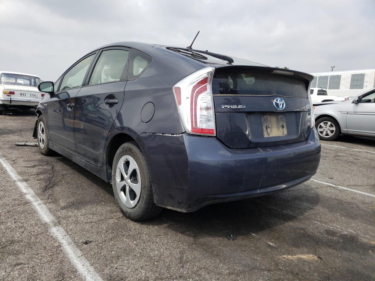 Photo 3 from auction – 2015 TOYOTA PRIUS with VIN JTDKN3DU6F0449958