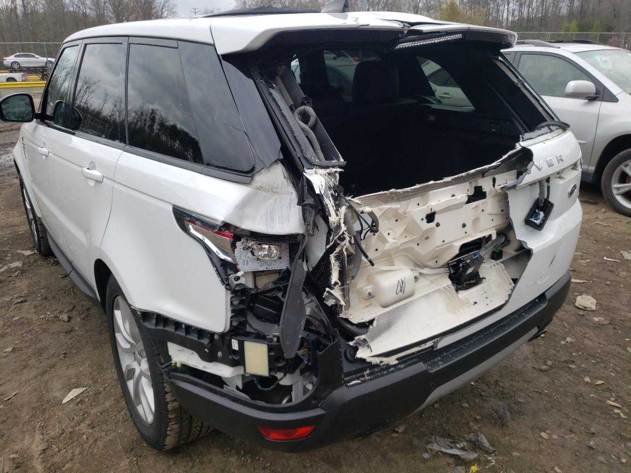Photo 9 from auction – 2017 LAND ROVER RANGE ROVE with VIN SALWR2FE8HA143503