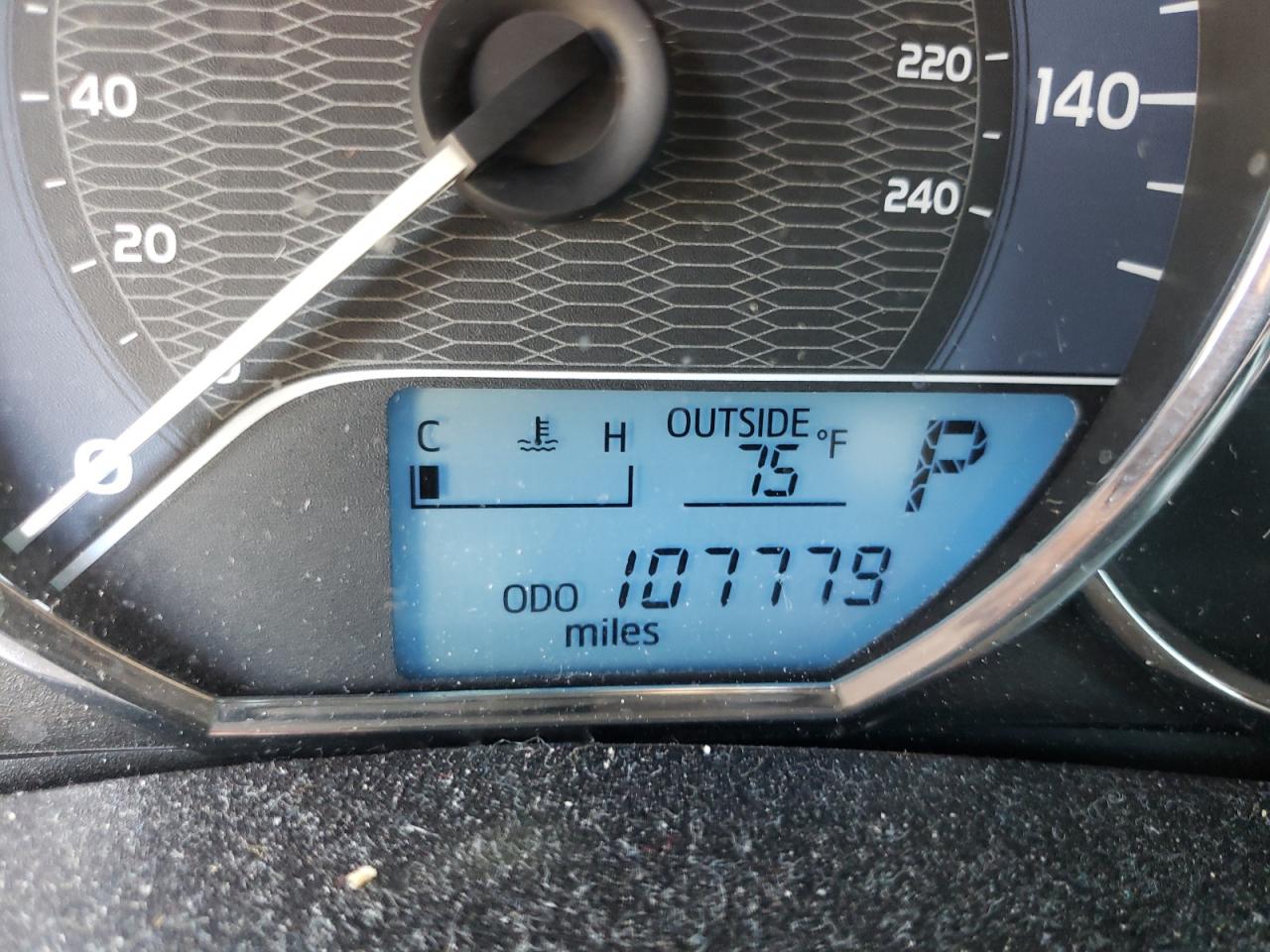 Photo 8 from auction – 2015 TOYOTA COROLLA L with VIN 5YFBURHE3FP324737