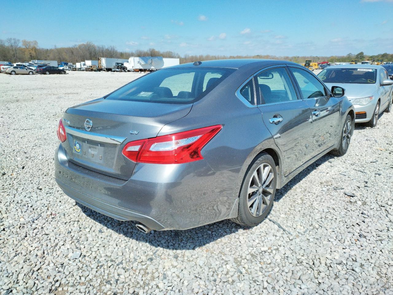 Photo 4 from auction – 2016 NISSAN ALTIMA 2.5 with VIN 1N4AL3AP5GC178641