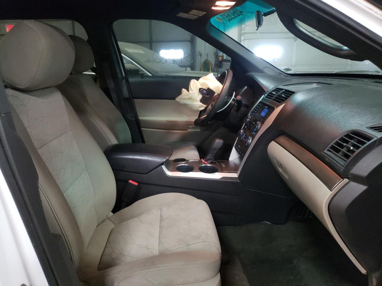 Photo 5 from auction – 2013 FORD EXPLORER with VIN 1FM5K7B81DGC57351