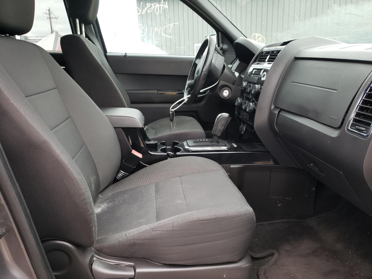 Фото 5 с аукциона – 2011 FORD ESCAPE XLT с VIN 1FMCU0D74BKC58193