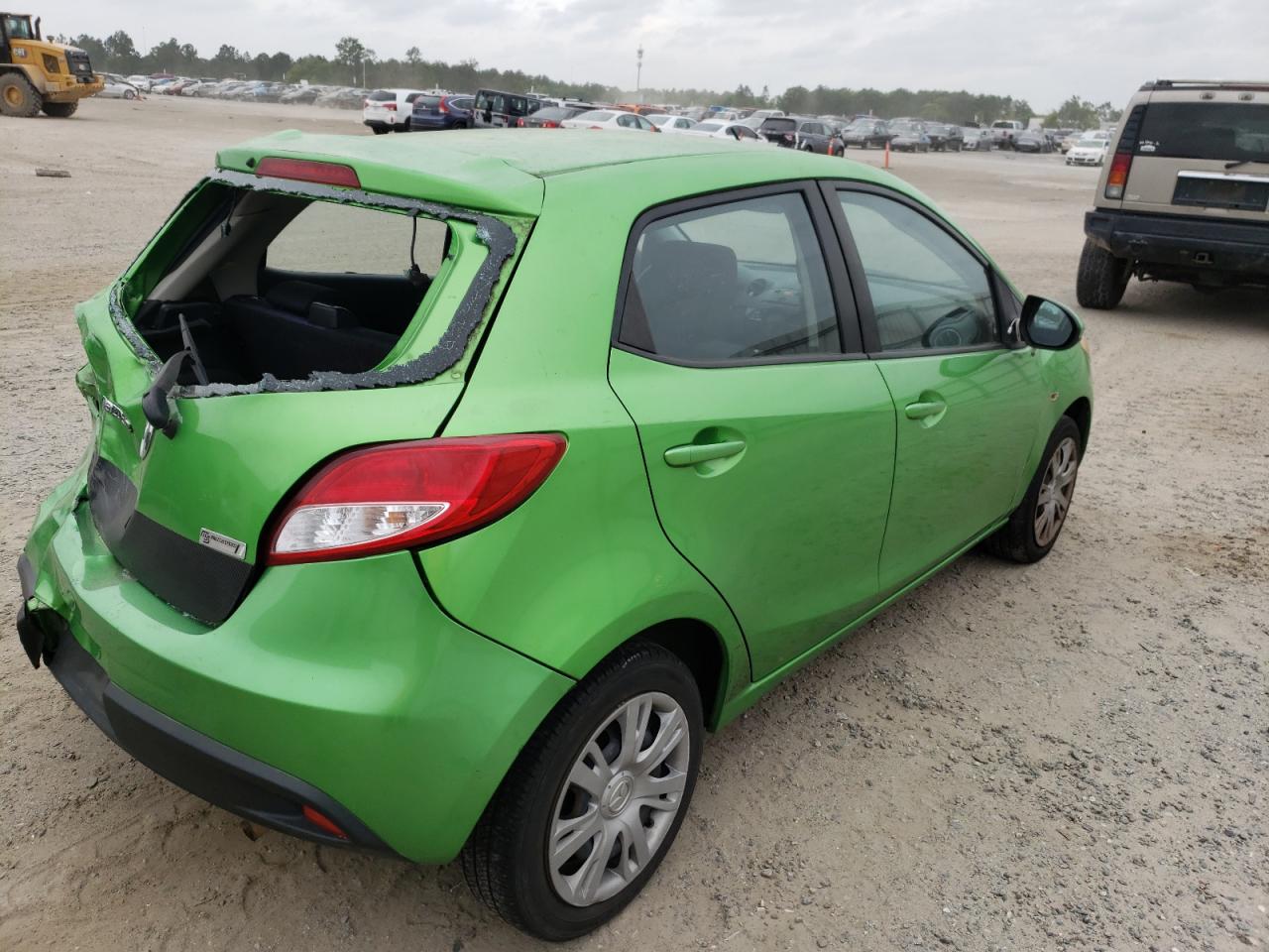 Photo 4 from auction – 2013 MAZDA MAZDA2 with VIN JM1DE1KY5D0162045