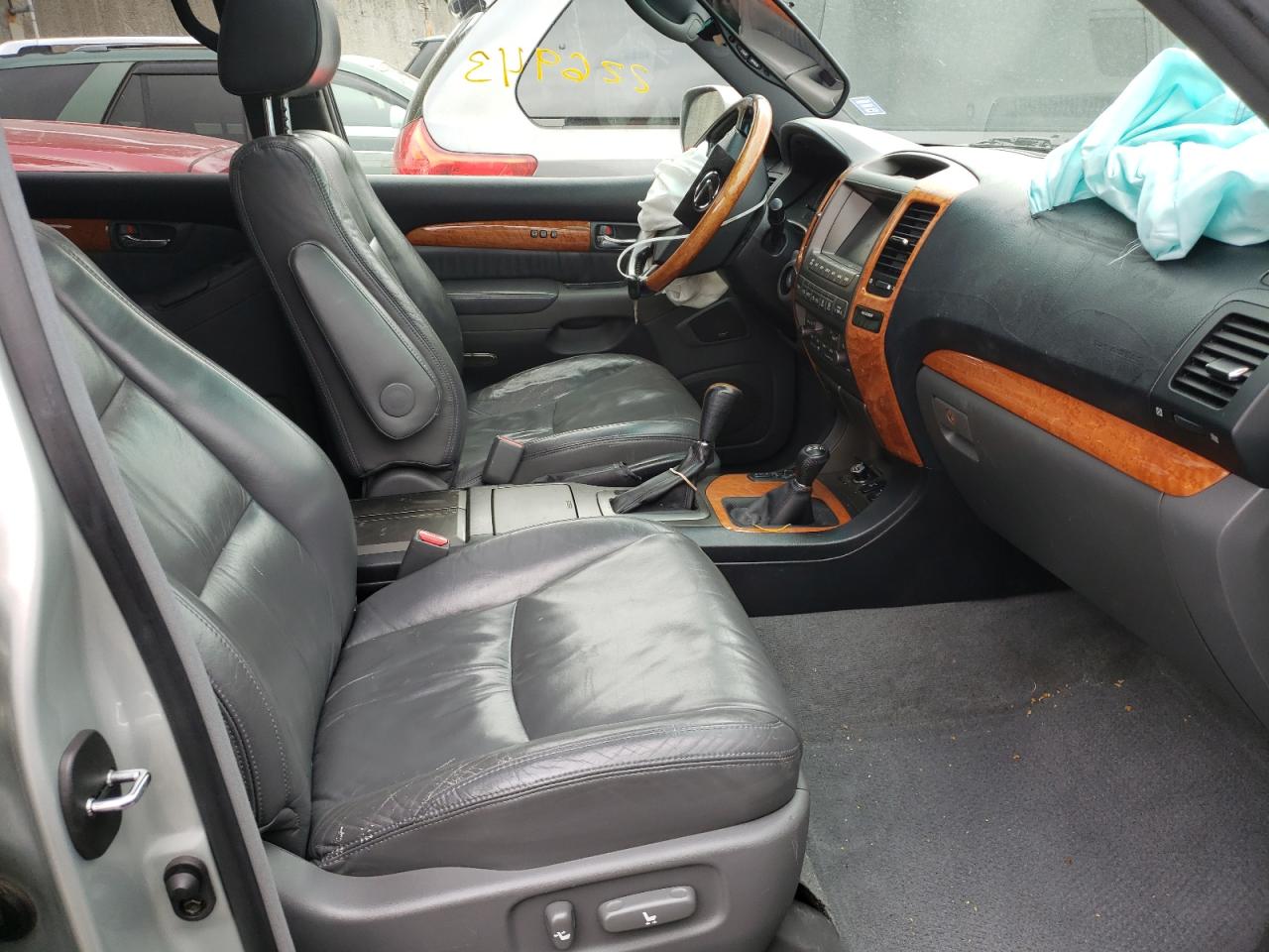 Photo 5 from auction – 2003 LEXUS GX 470 with VIN JTJBT20X730009885