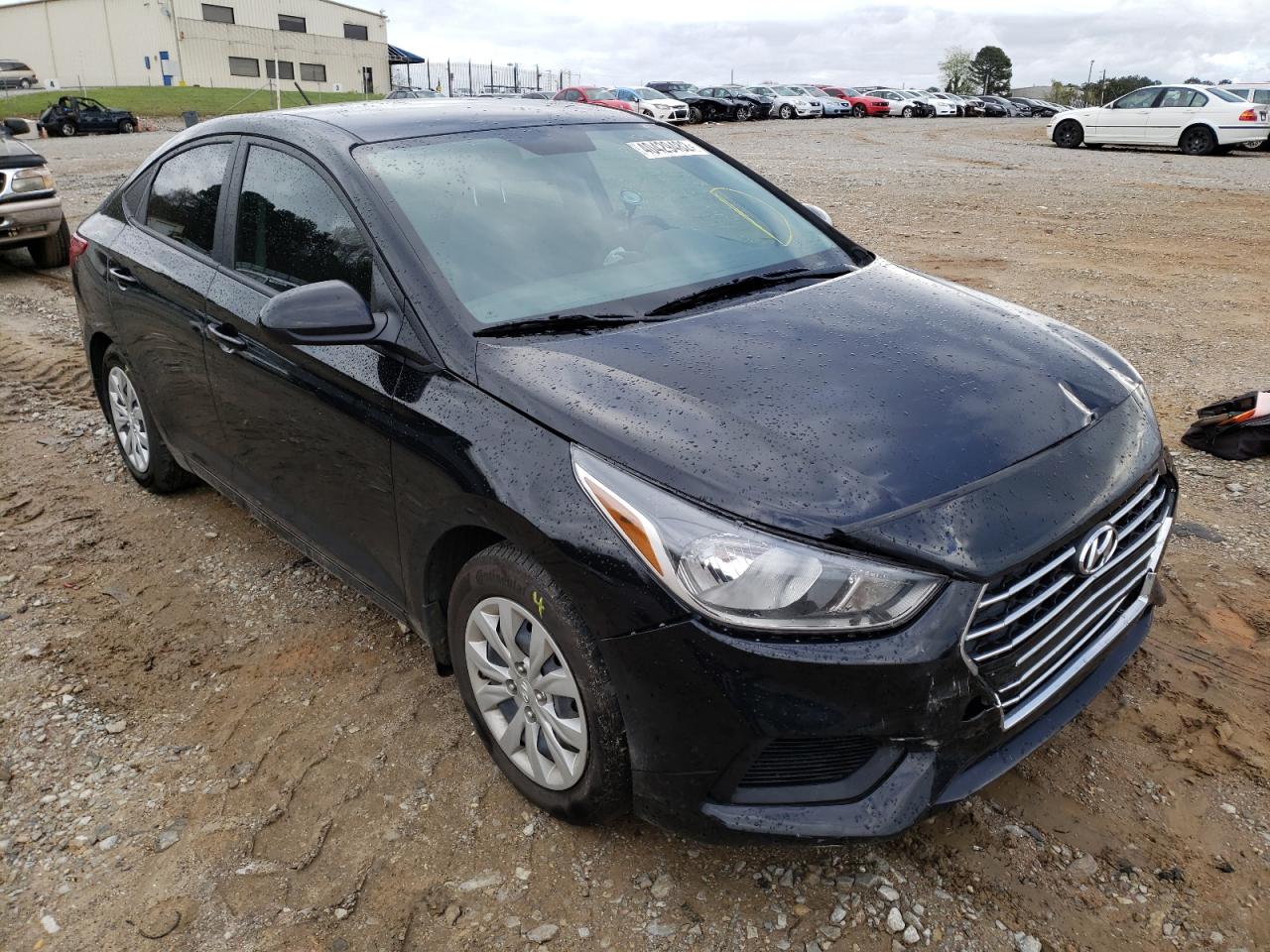 HYUNDAI ACCENT SE 2021 with VIN 3KPC24A66ME150628 - Photo from auction